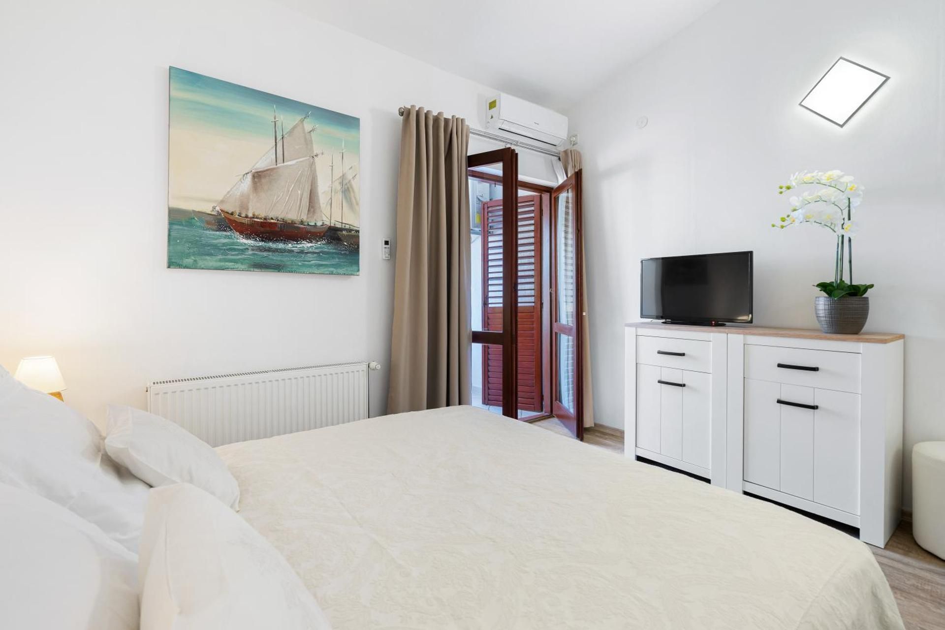 Deluxe Double Room with Sea View