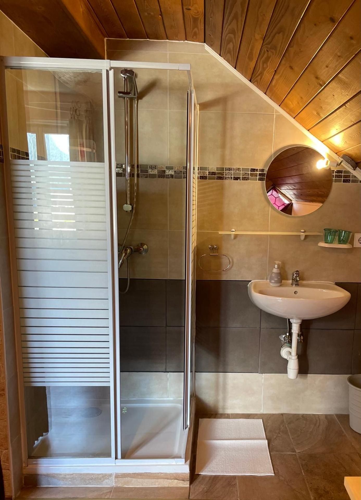 Double Room with Shared Toilet