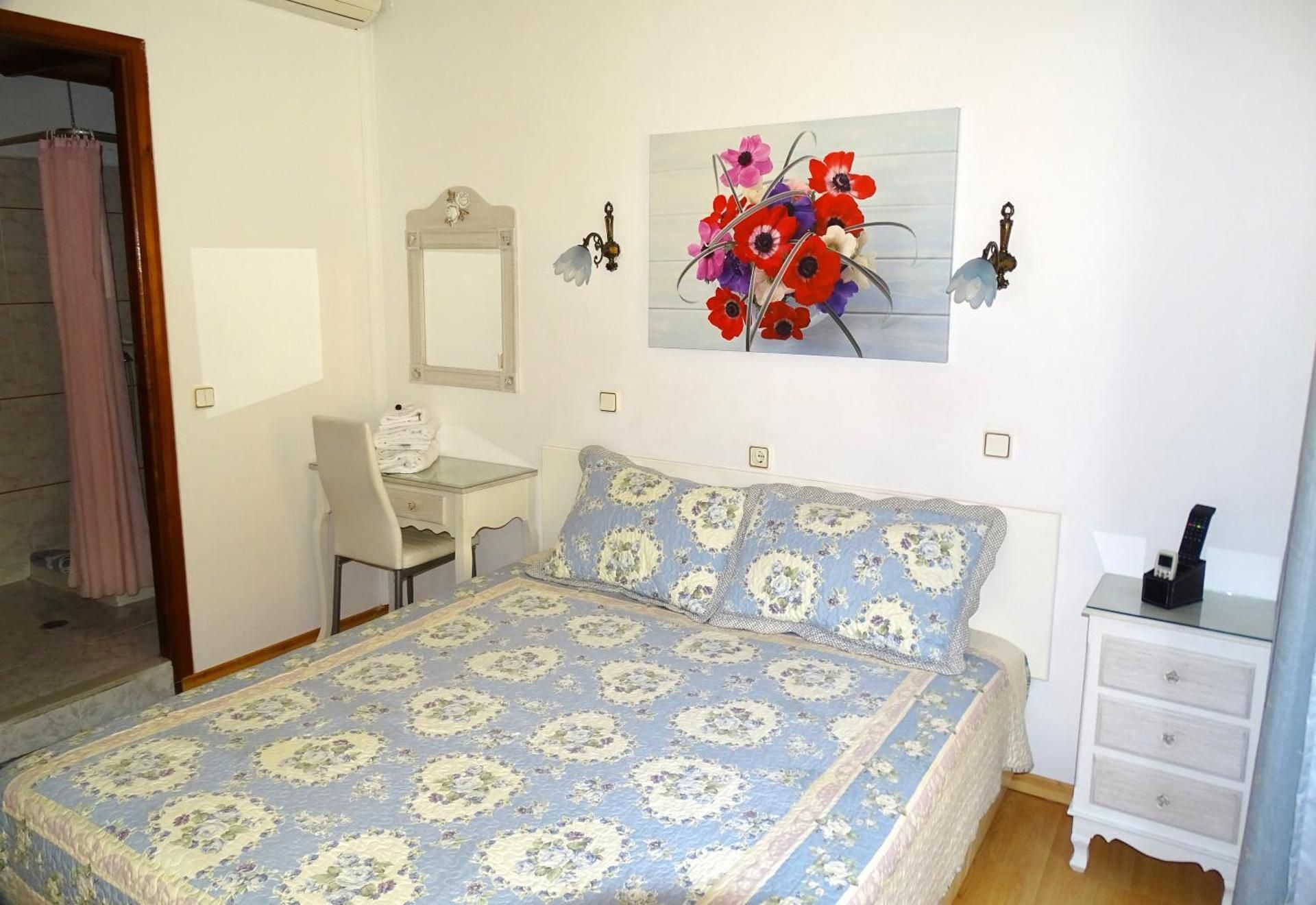 Standard Double Room 2