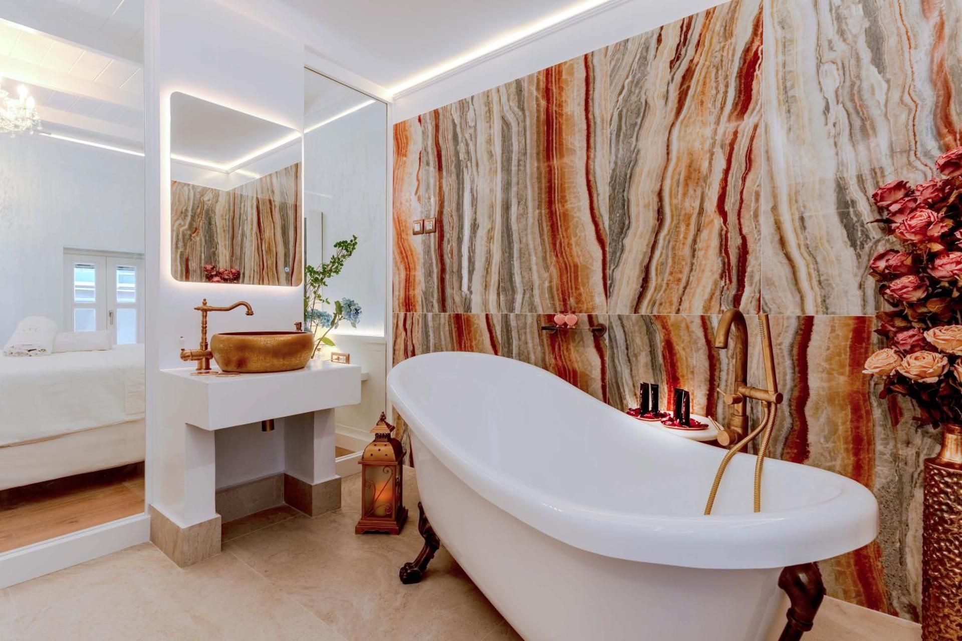 Deluxe Double Room with Bath