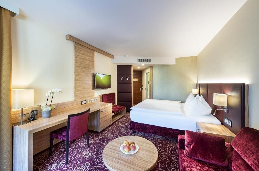 Standard Double Room with Spa Access 