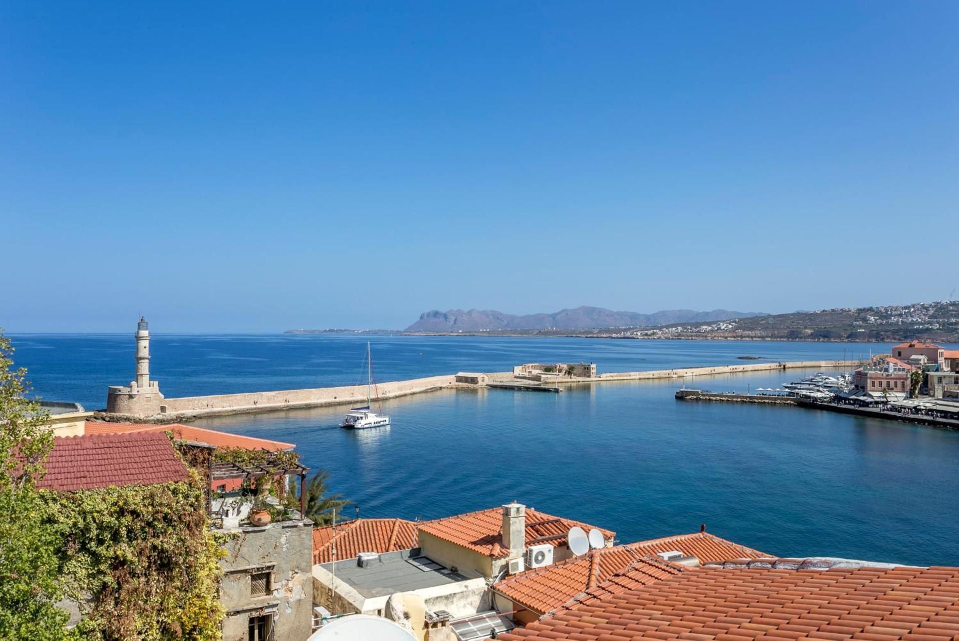 Traditional Apartment with Sea view