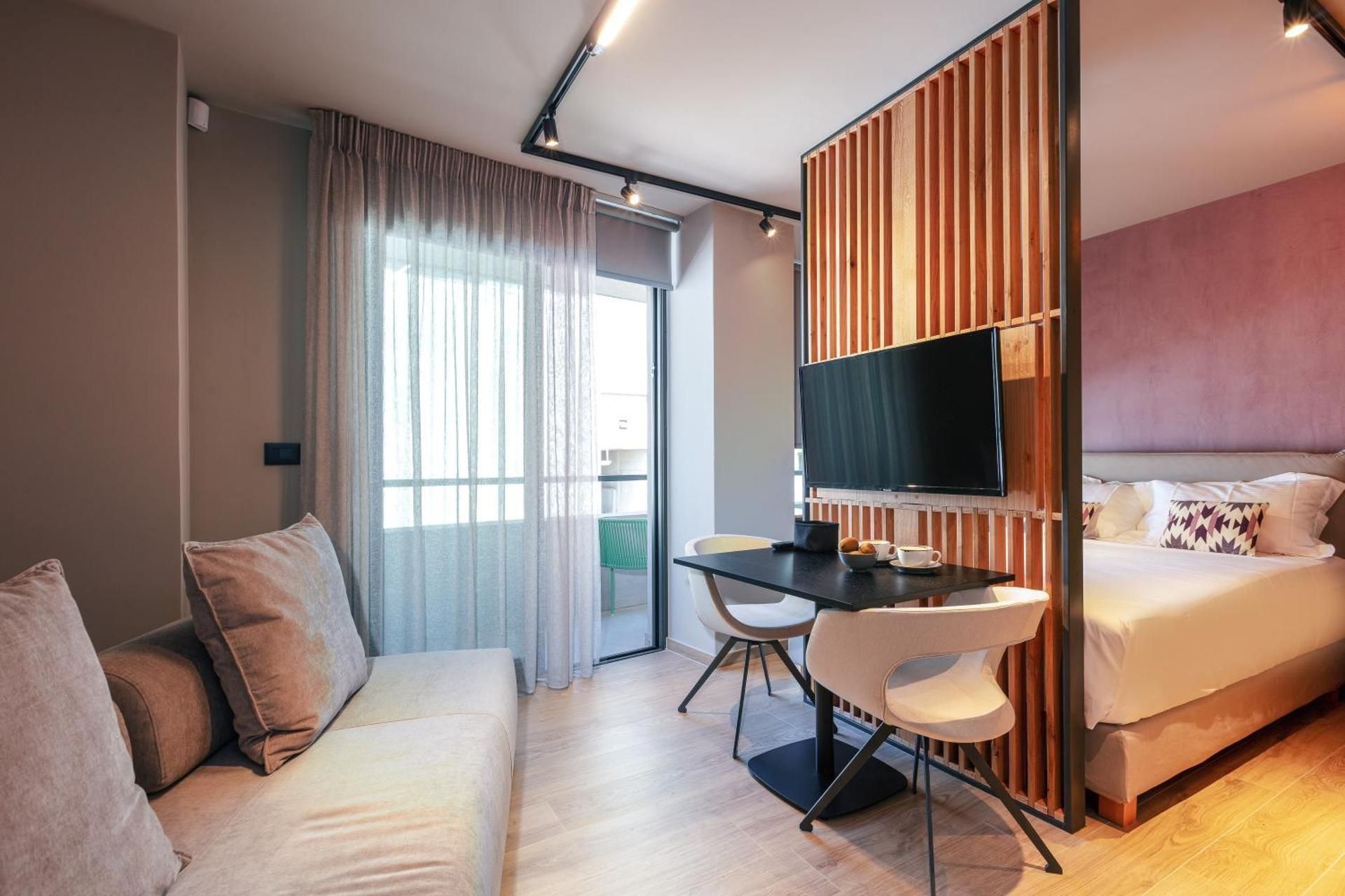 Triple Room with Terrace