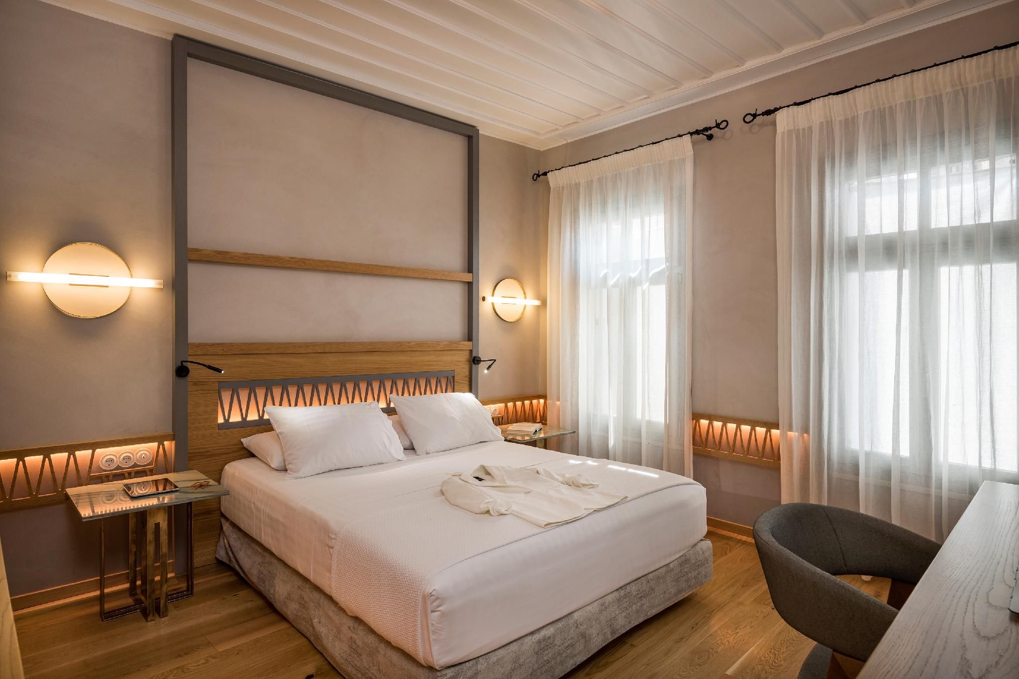 Classic Double Room
