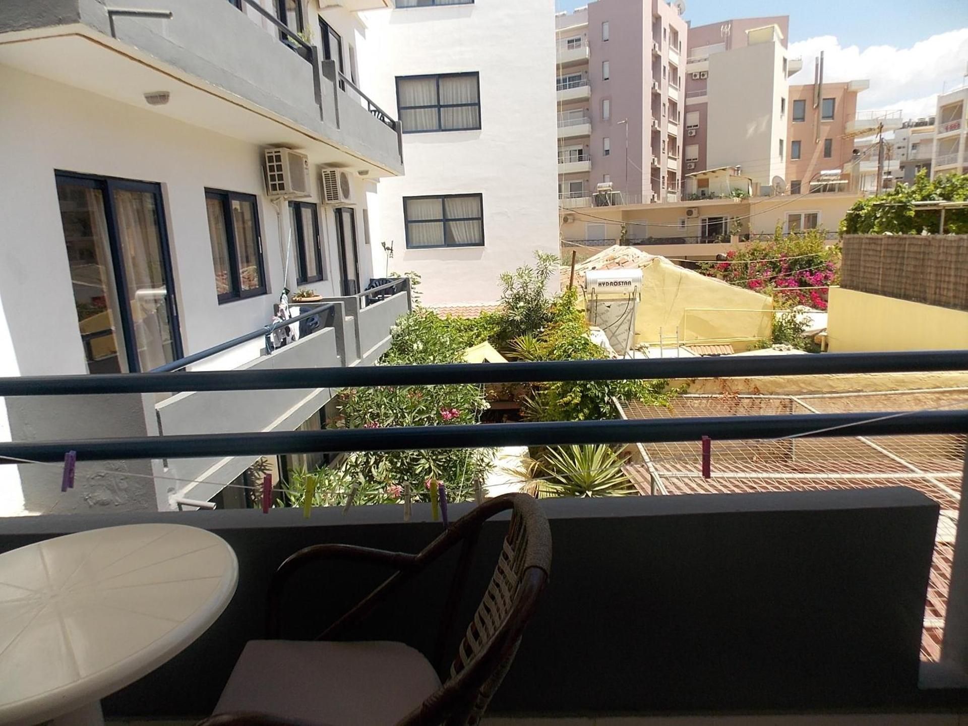 Twin Room with City View