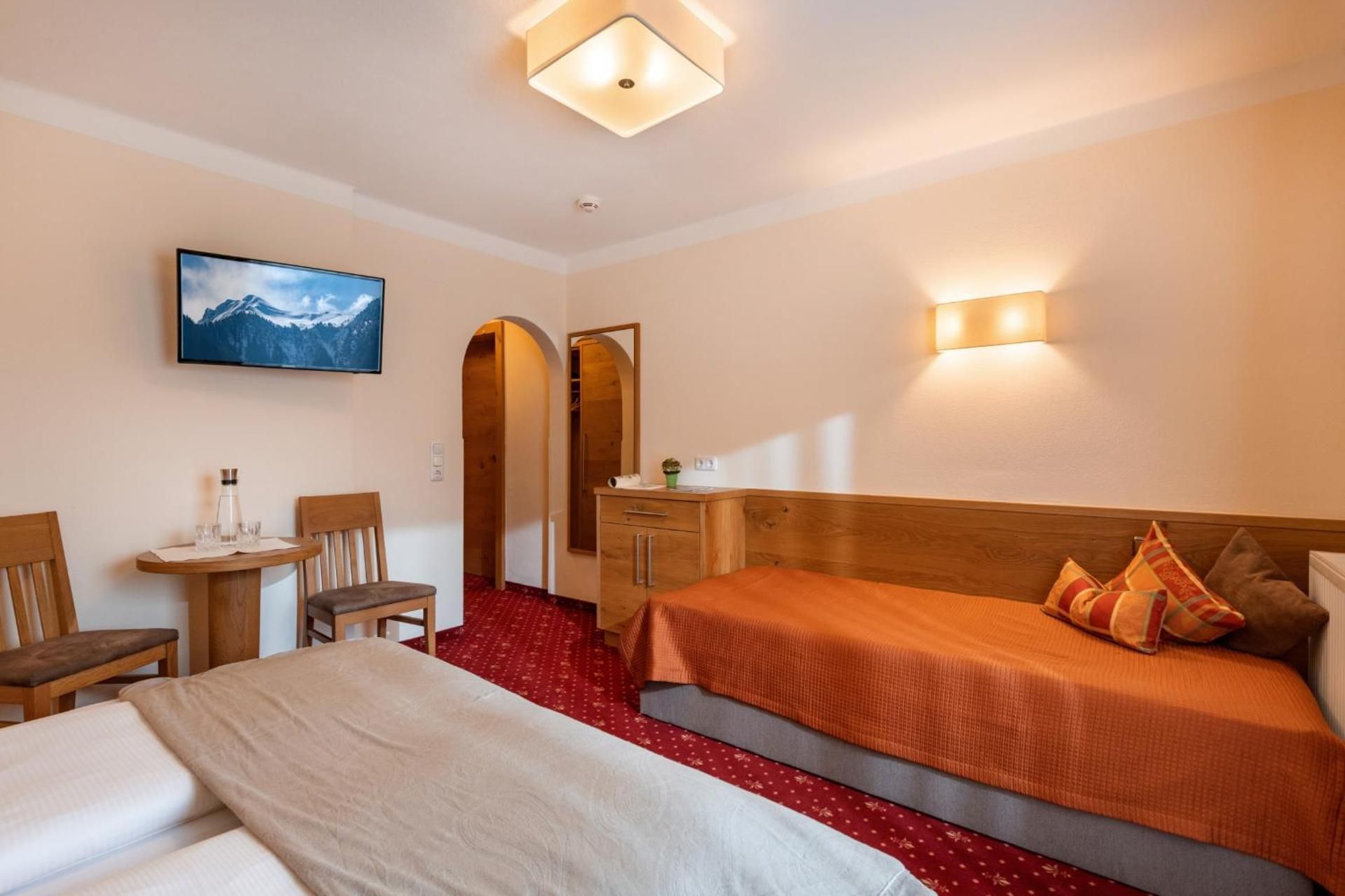 Triple Room with Shower