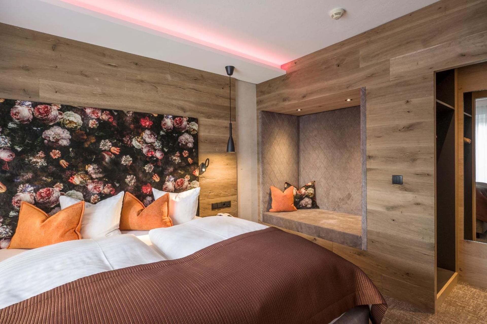 Junior Suite with Balcony