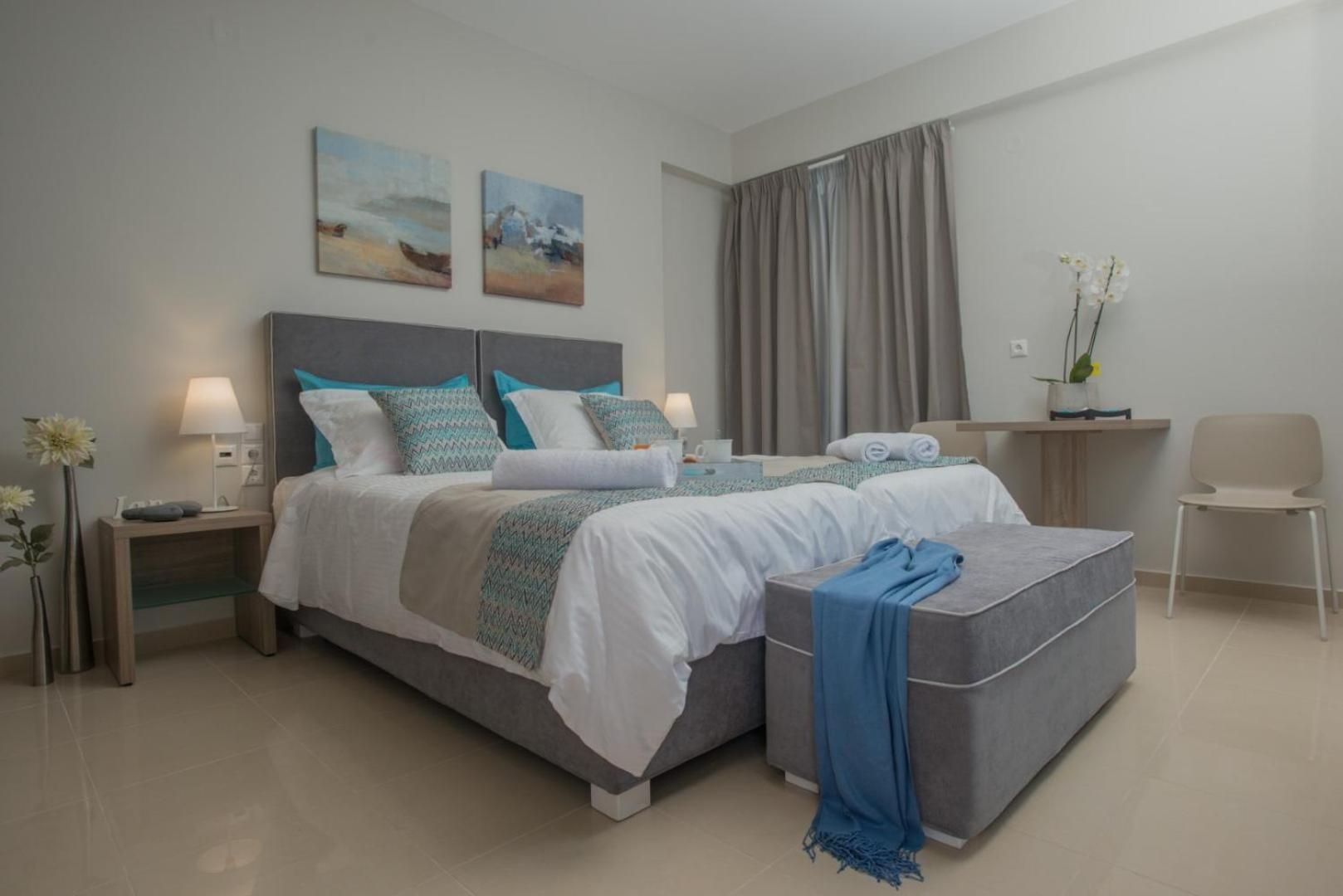Triple Room with Mountain View
