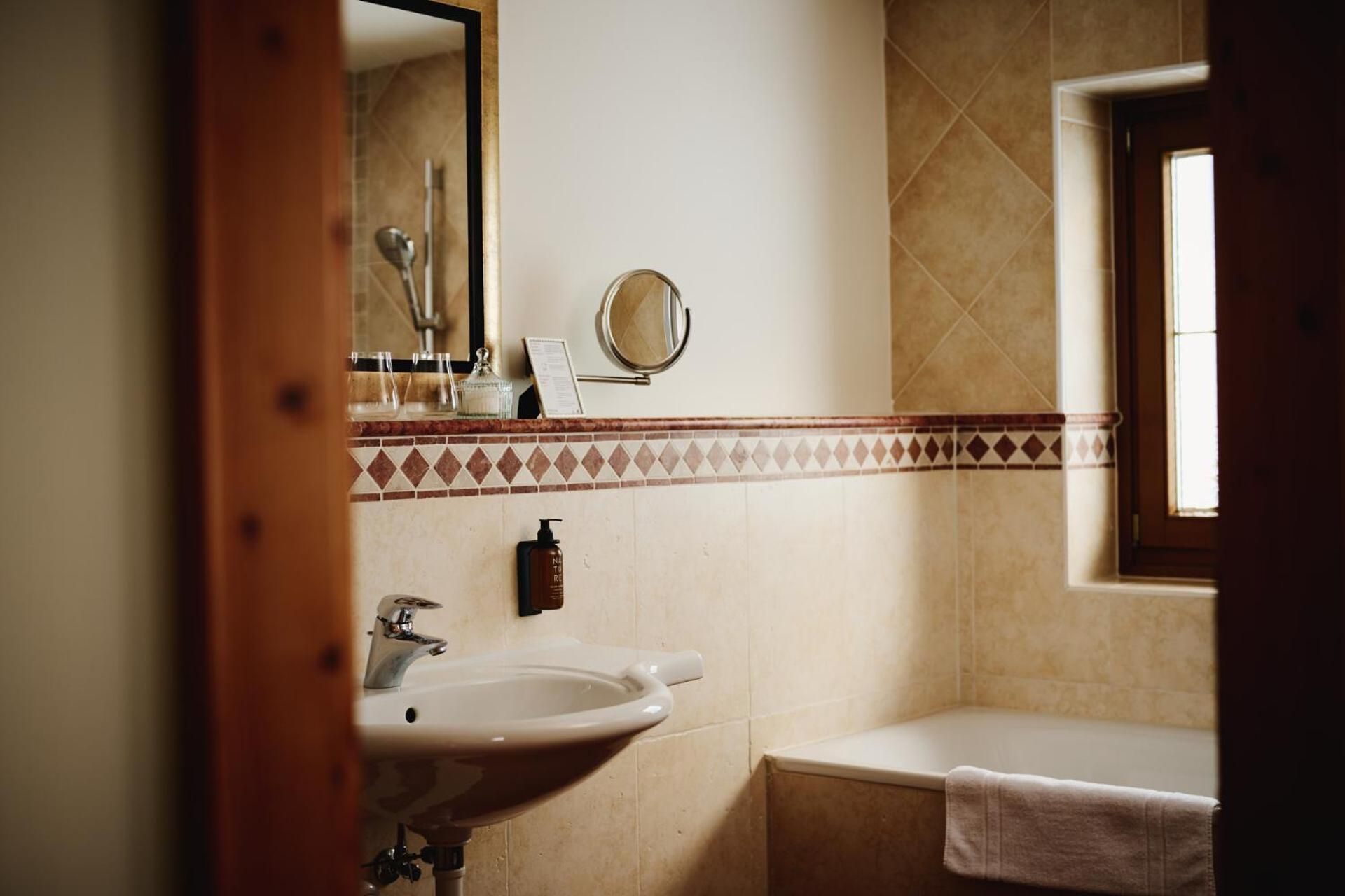 Large Double Room