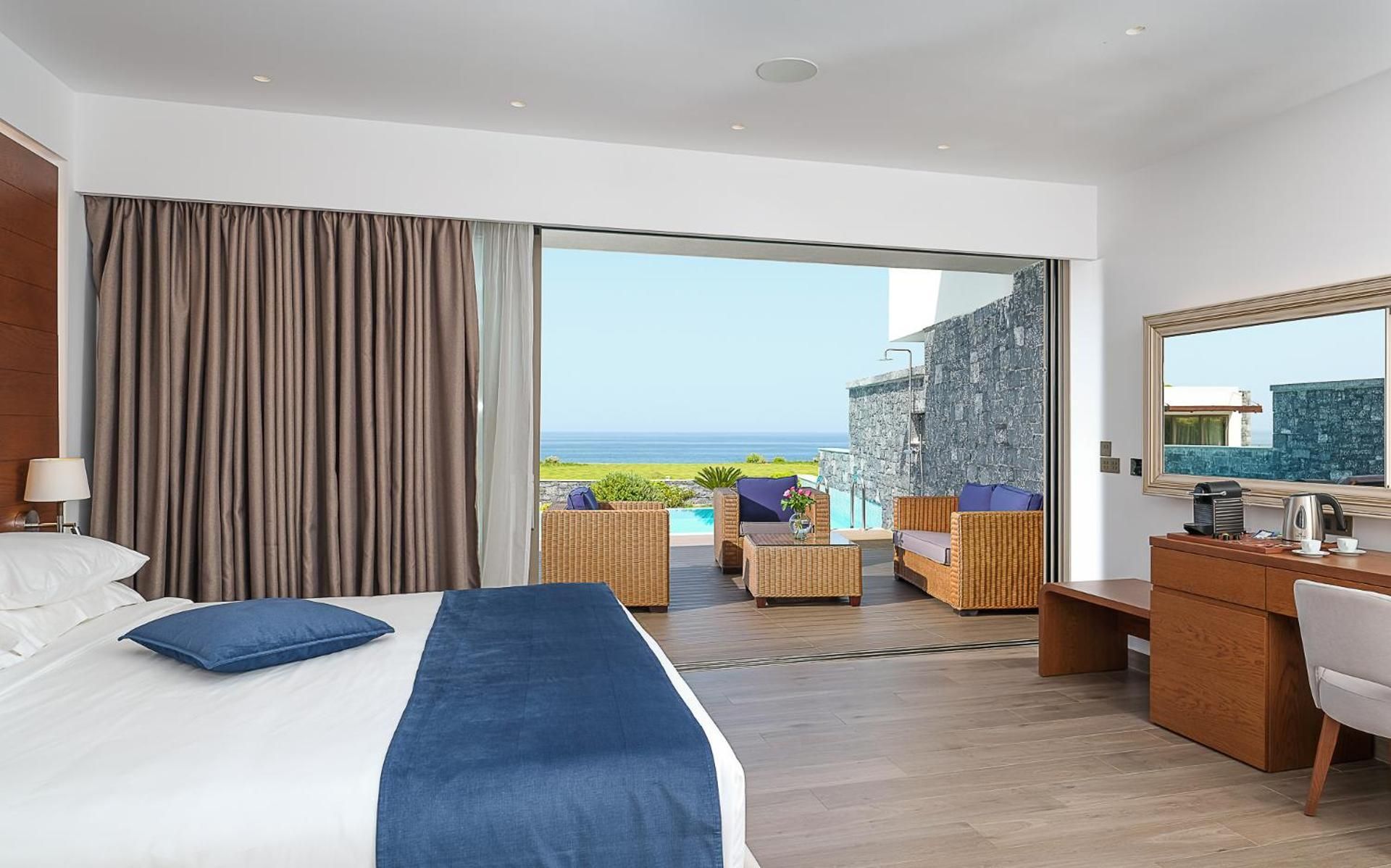 Dream Princess Villa Sea View with Private Pool Outdoor Whirlpool and Soul Sauna