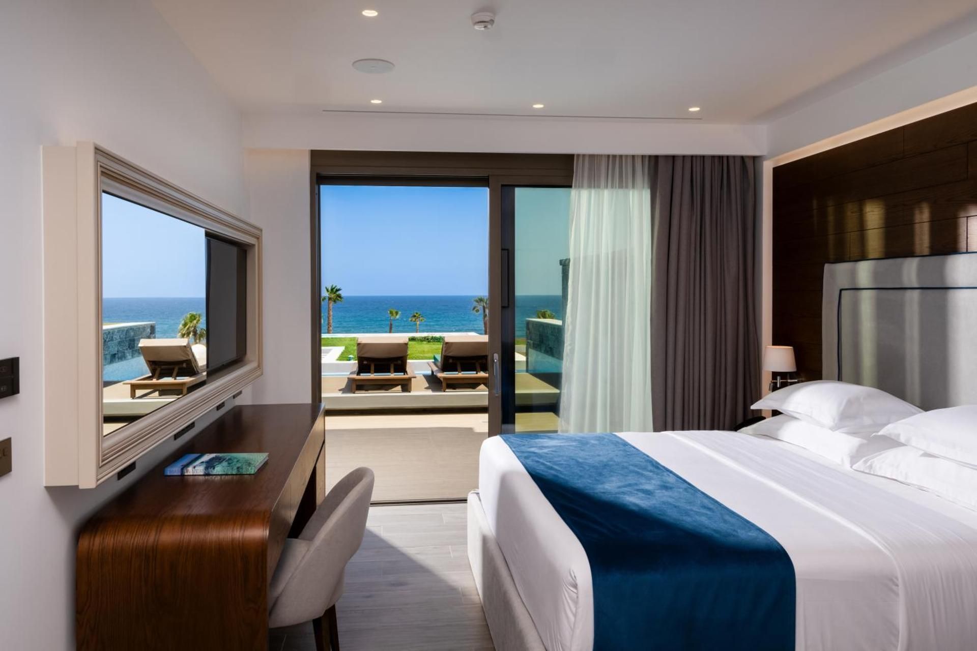 Aegean Princess Villa Sea View with Private Pool, Wellness Room, Soul Steam and Gym