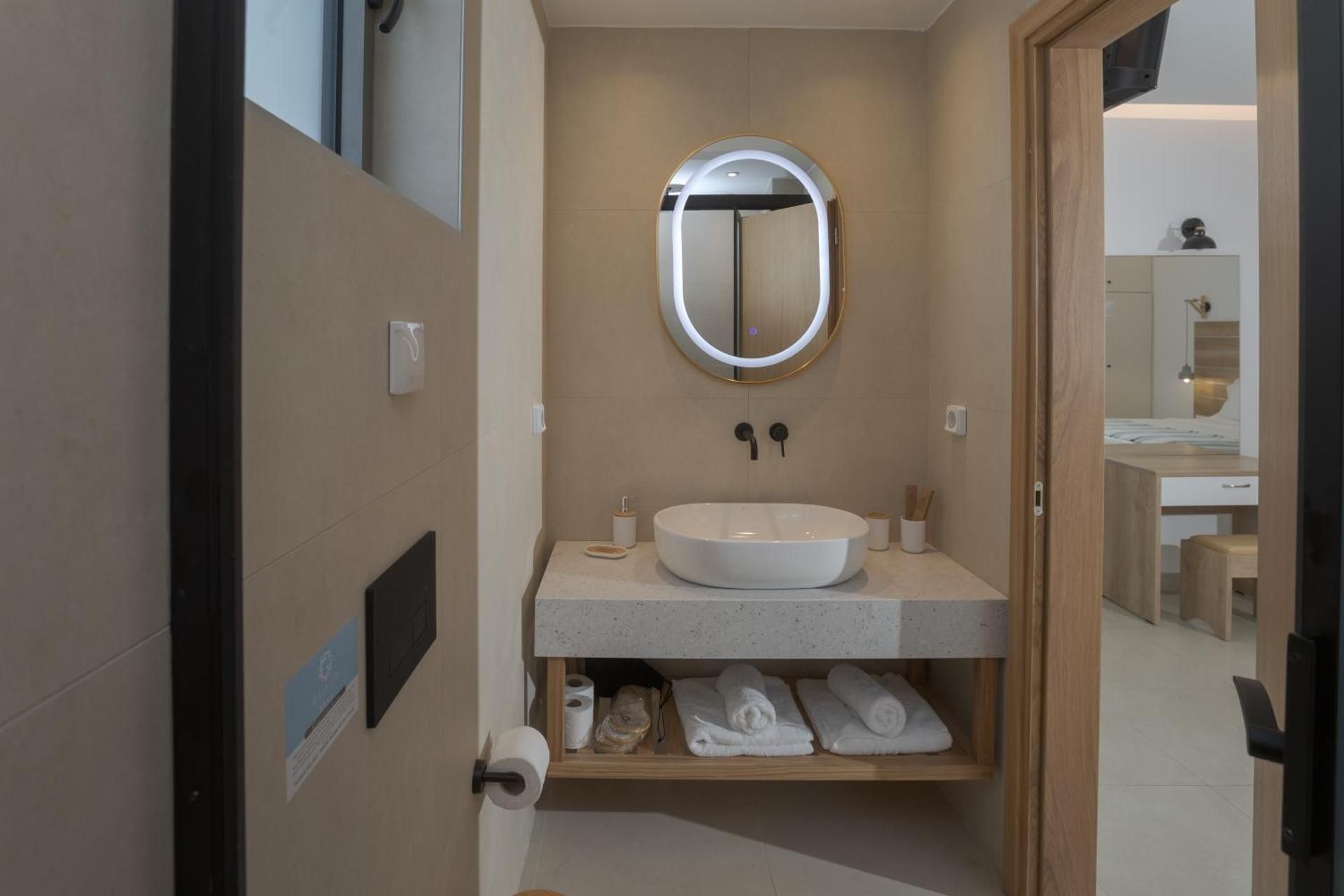 Studio for 2 people
