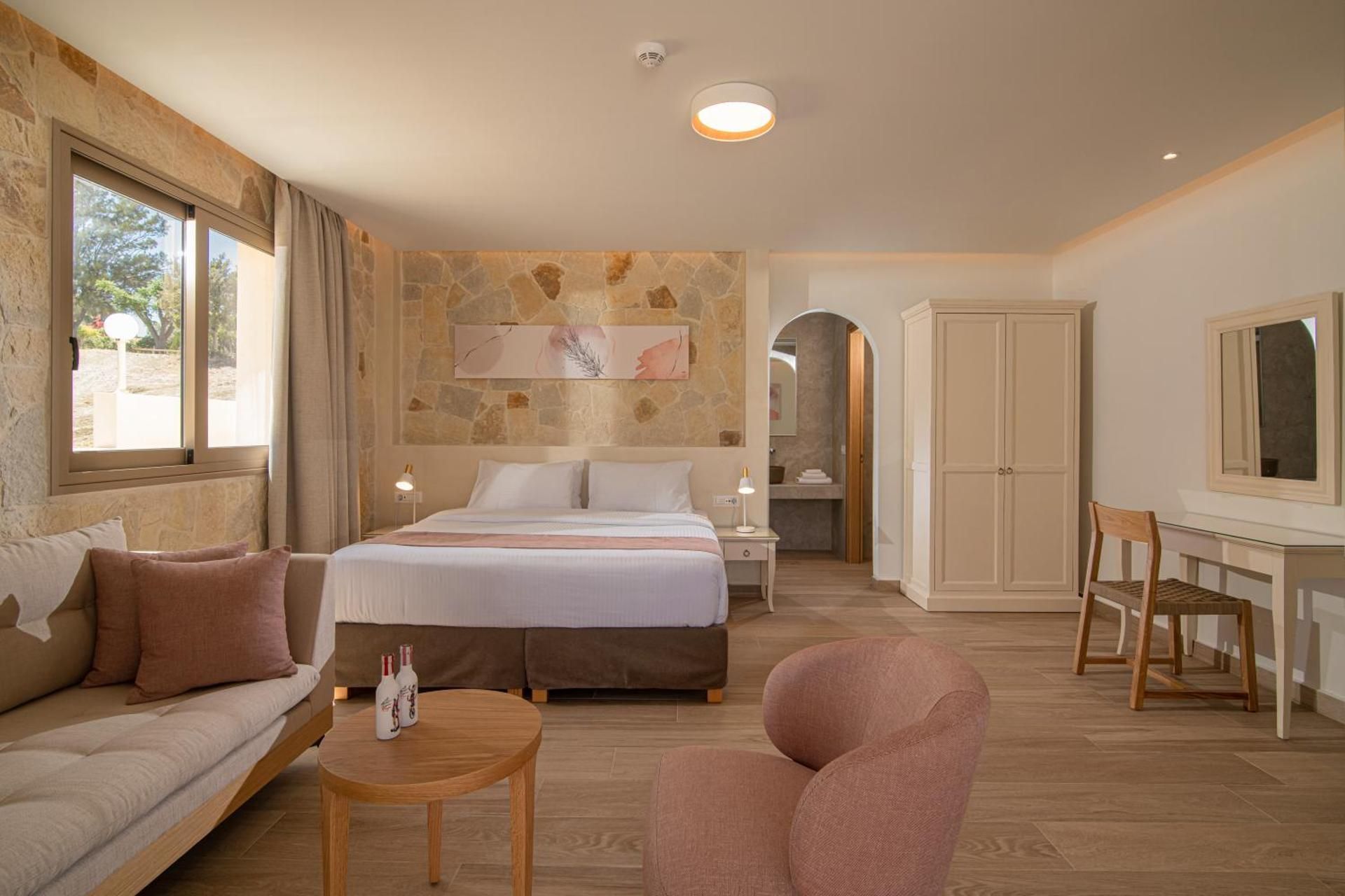 Suite with Private Pool
