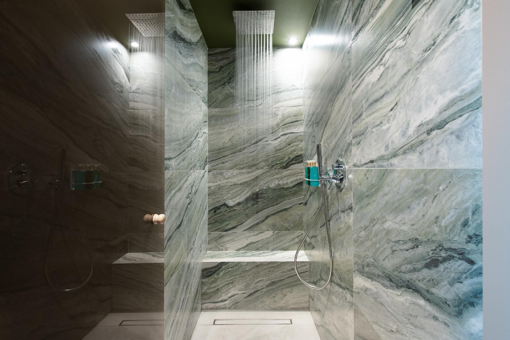 Premium Double Room with Jacuzzi