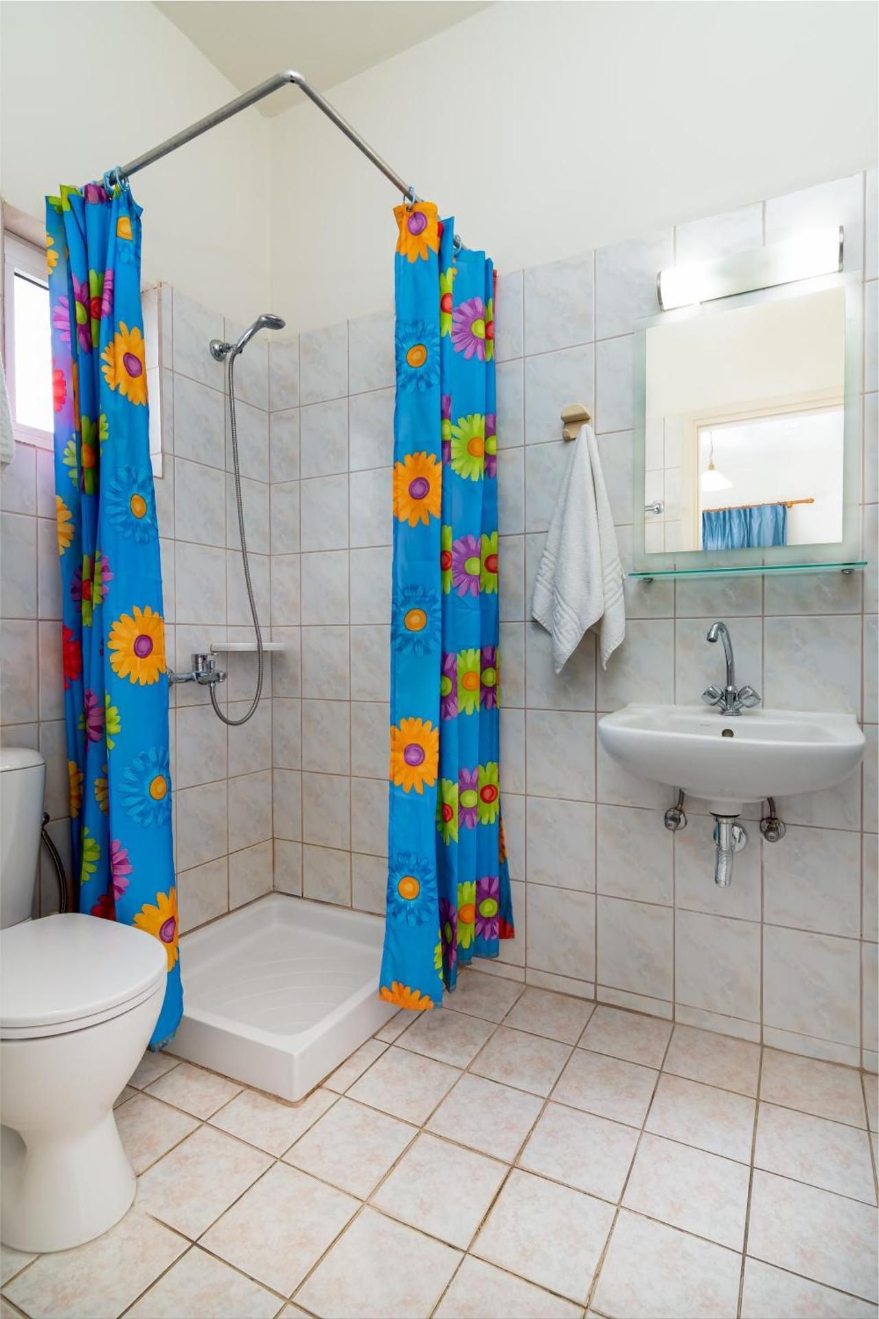 One-Bedroom Family Apartment