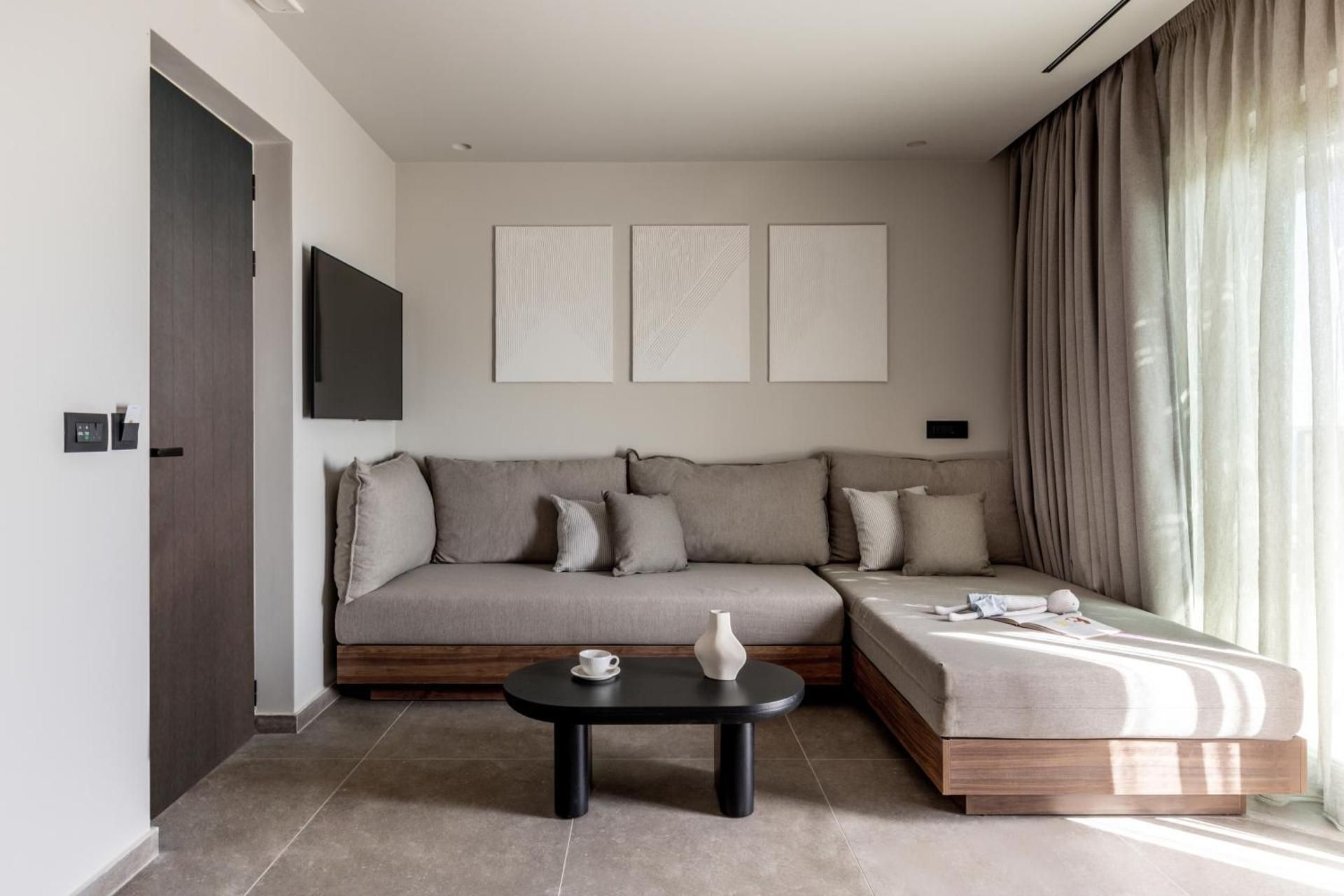 Two-Bedroom Suite
