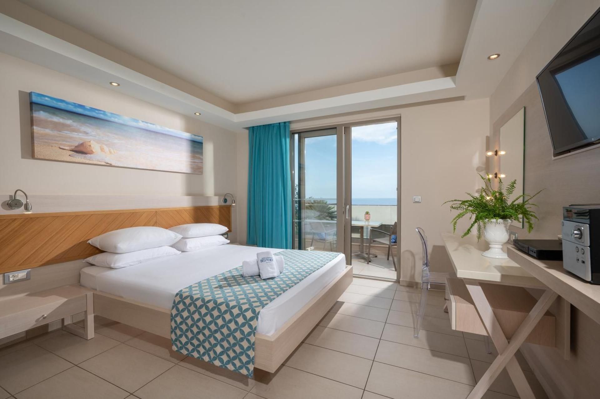 Serenity Double Room with Sea View