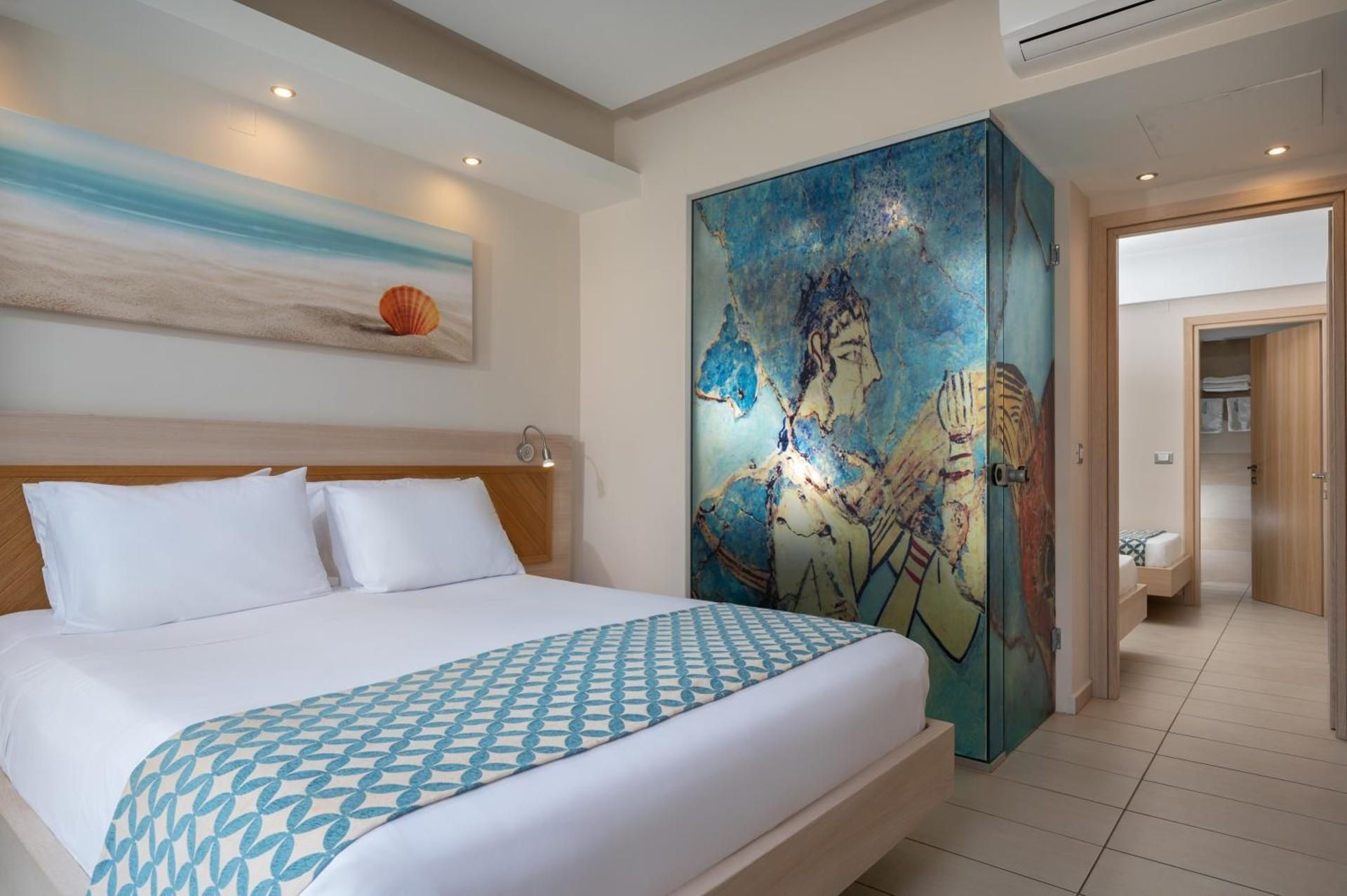 Premium Suite with Land View