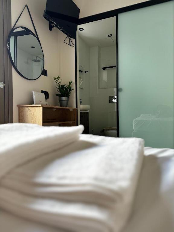 Basic Triple Room