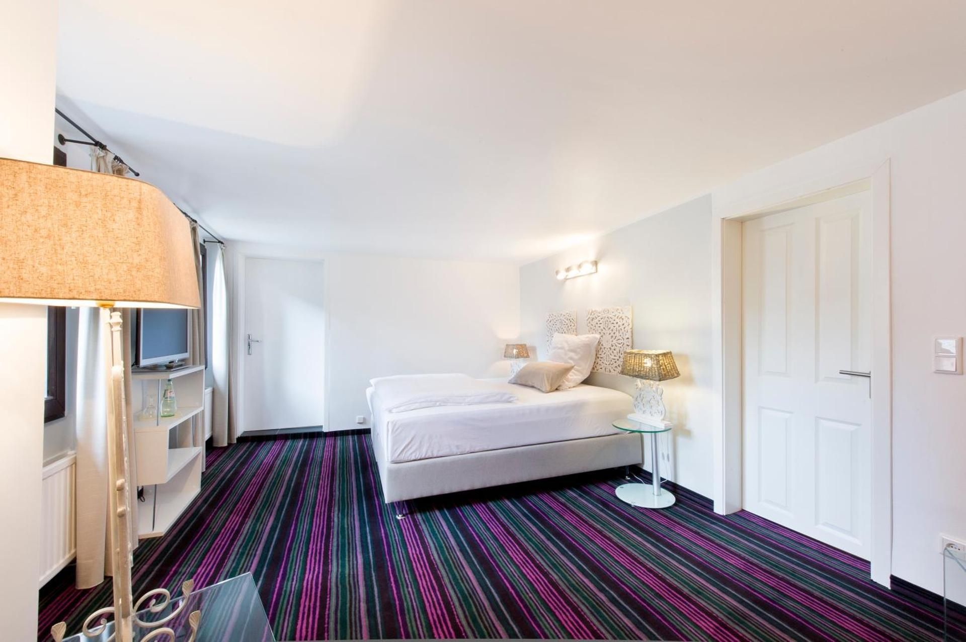 Deluxe Double Room with Bath