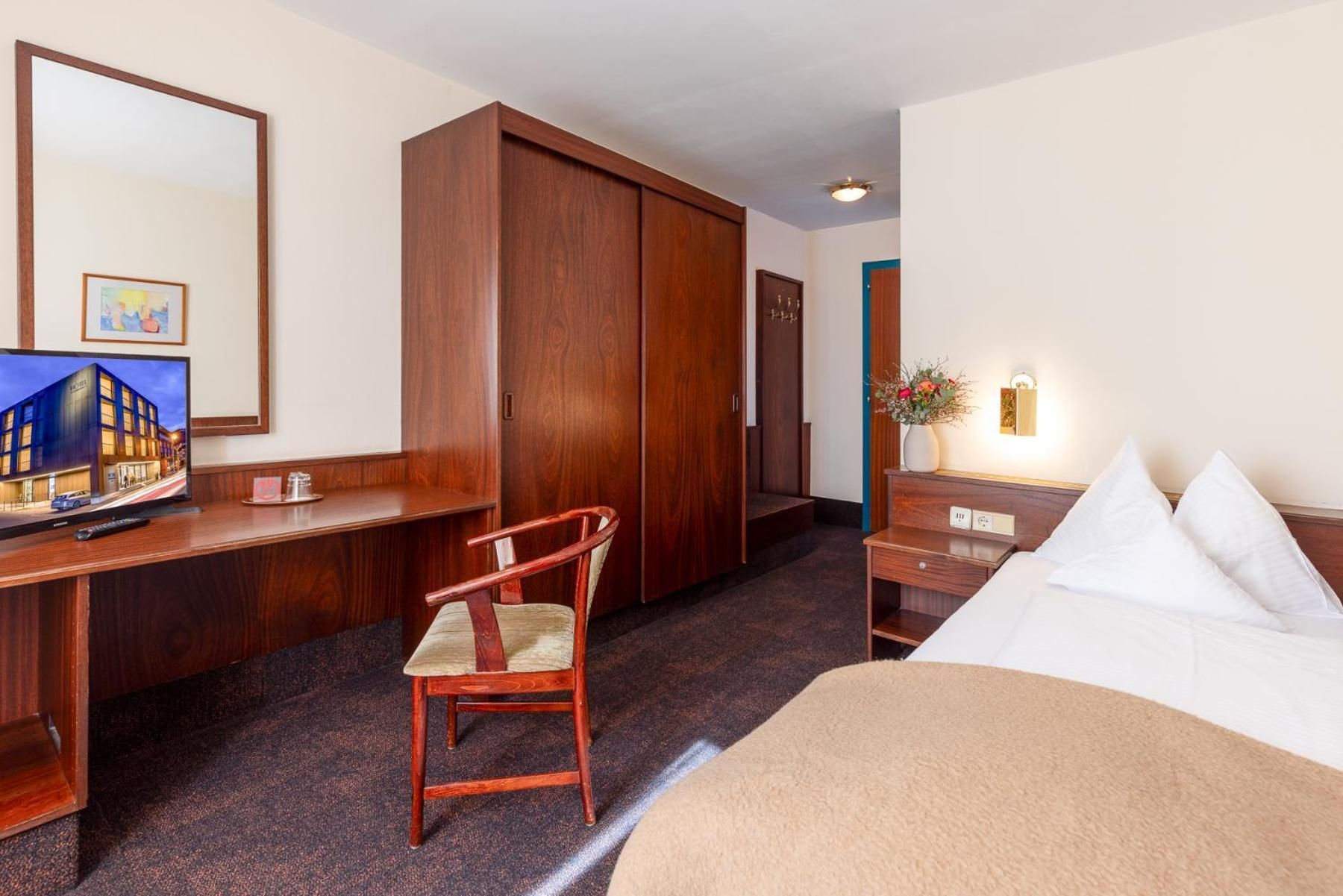 Single Room