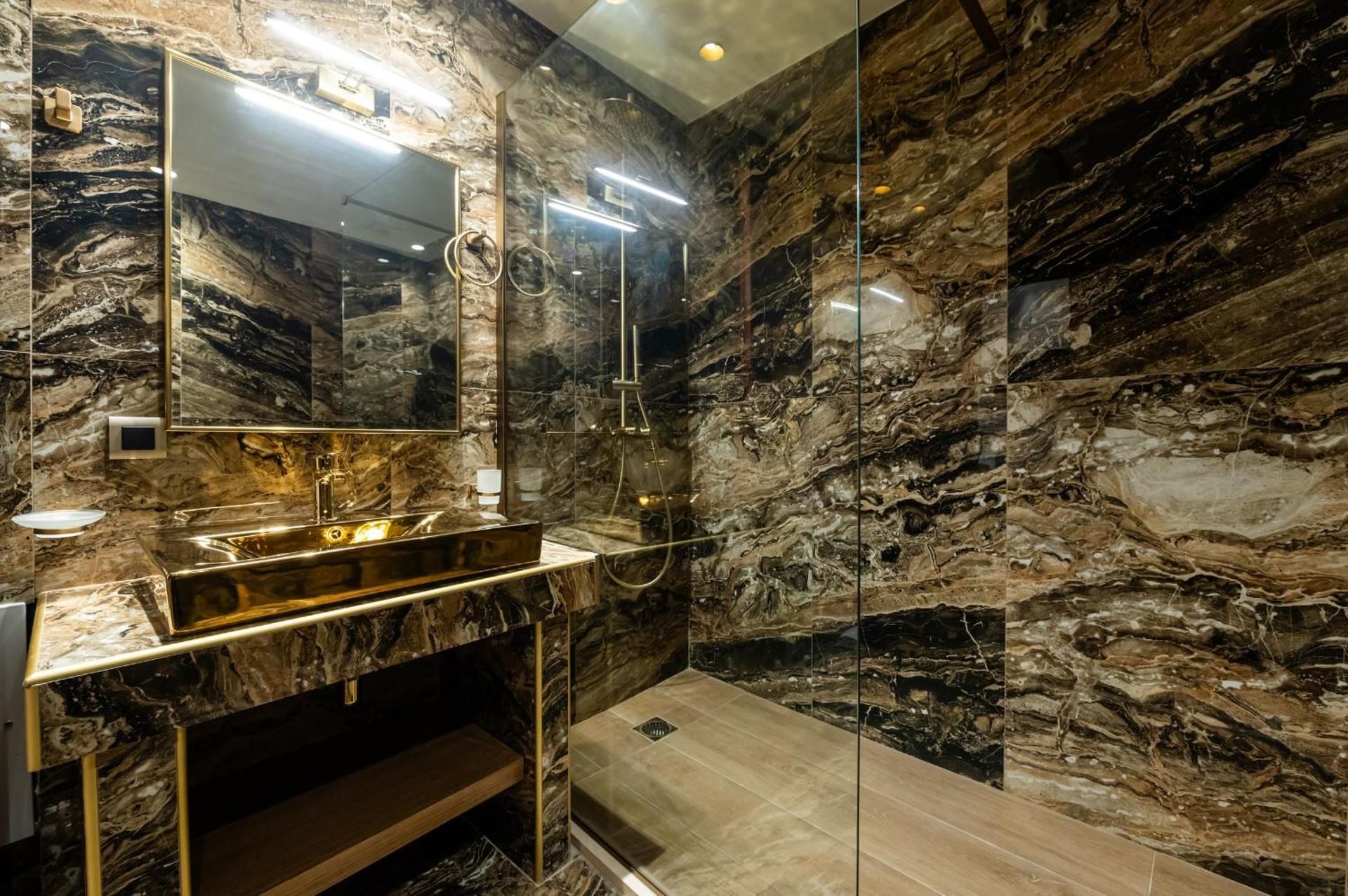 Terra Suite with Jacuzzi