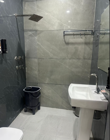 Hotel WHI Deluxe Room With Wi-Fi 4