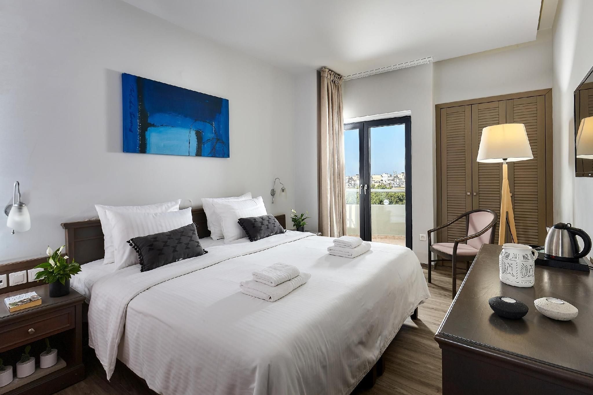 Deluxe Room City View