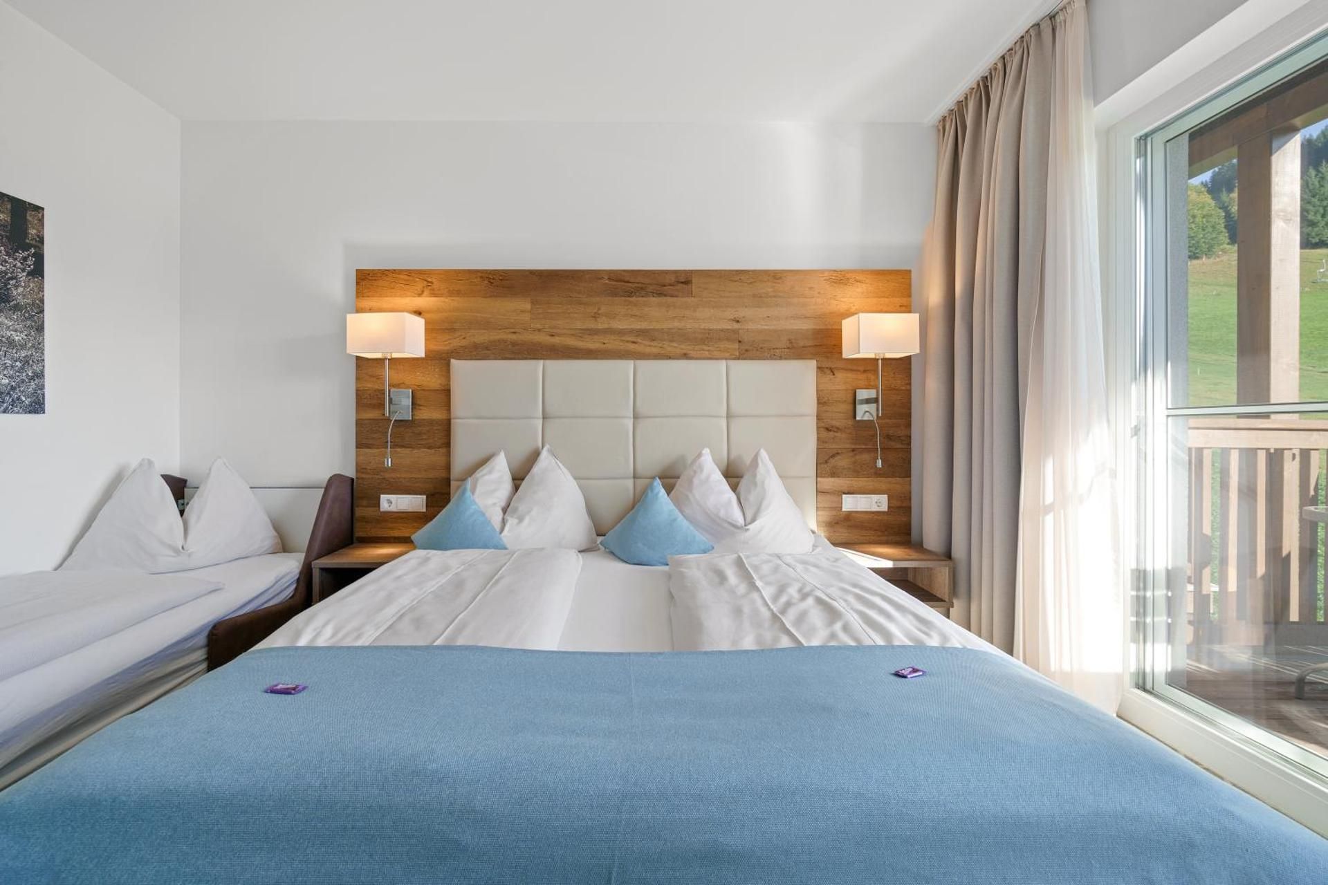 Triple Room with Terrace