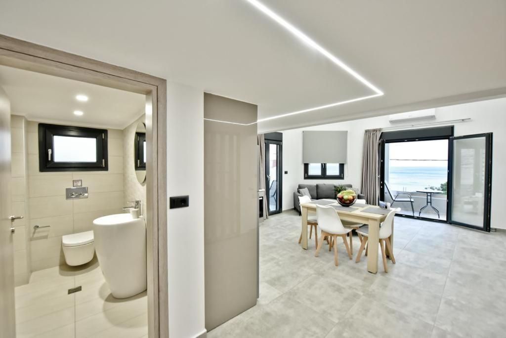 Three Bedroom Villa with Sea View