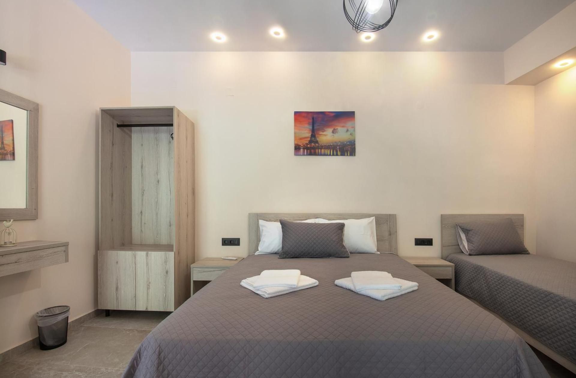 Triple Room with Private Bathroom