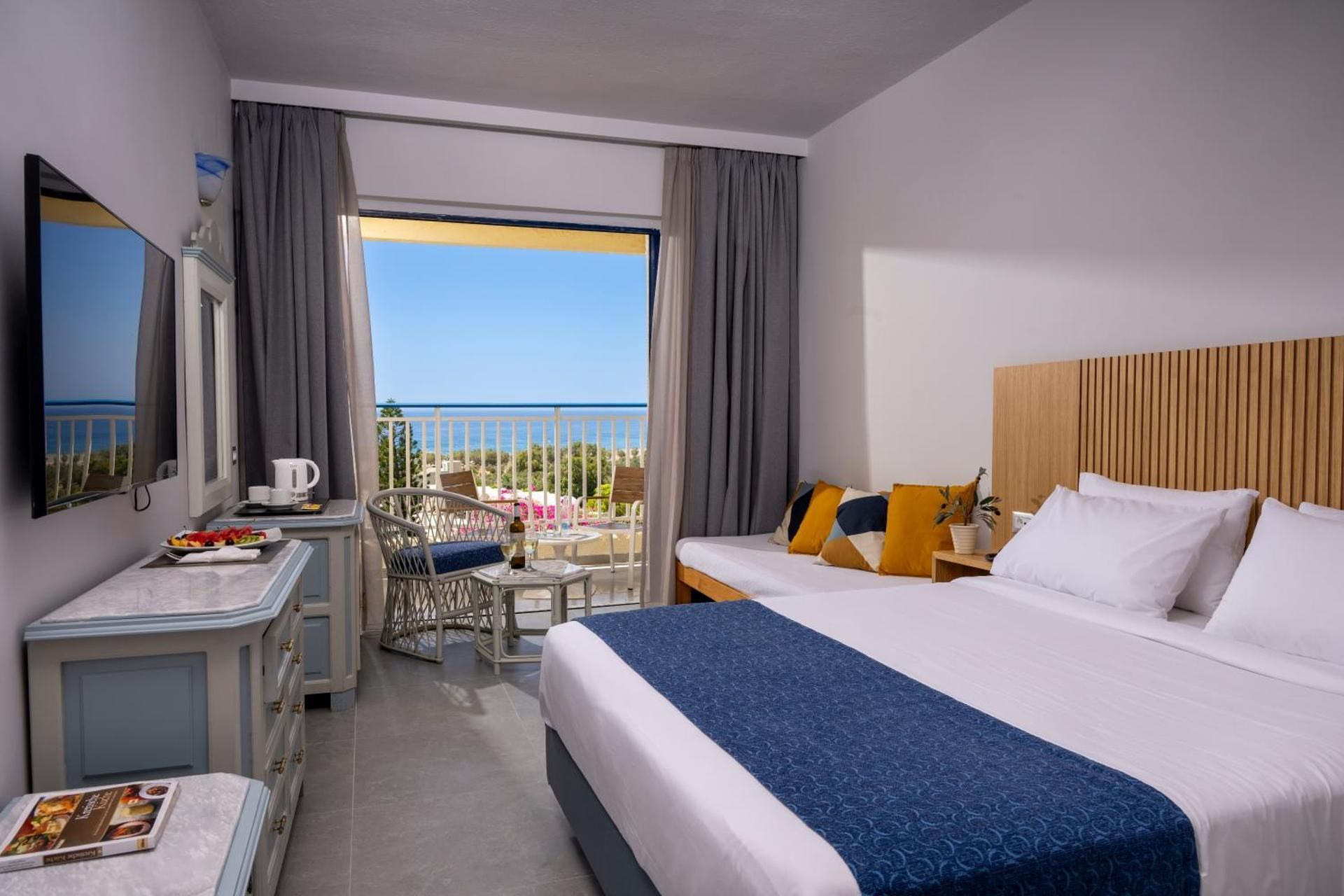 Superior Room with Sea View