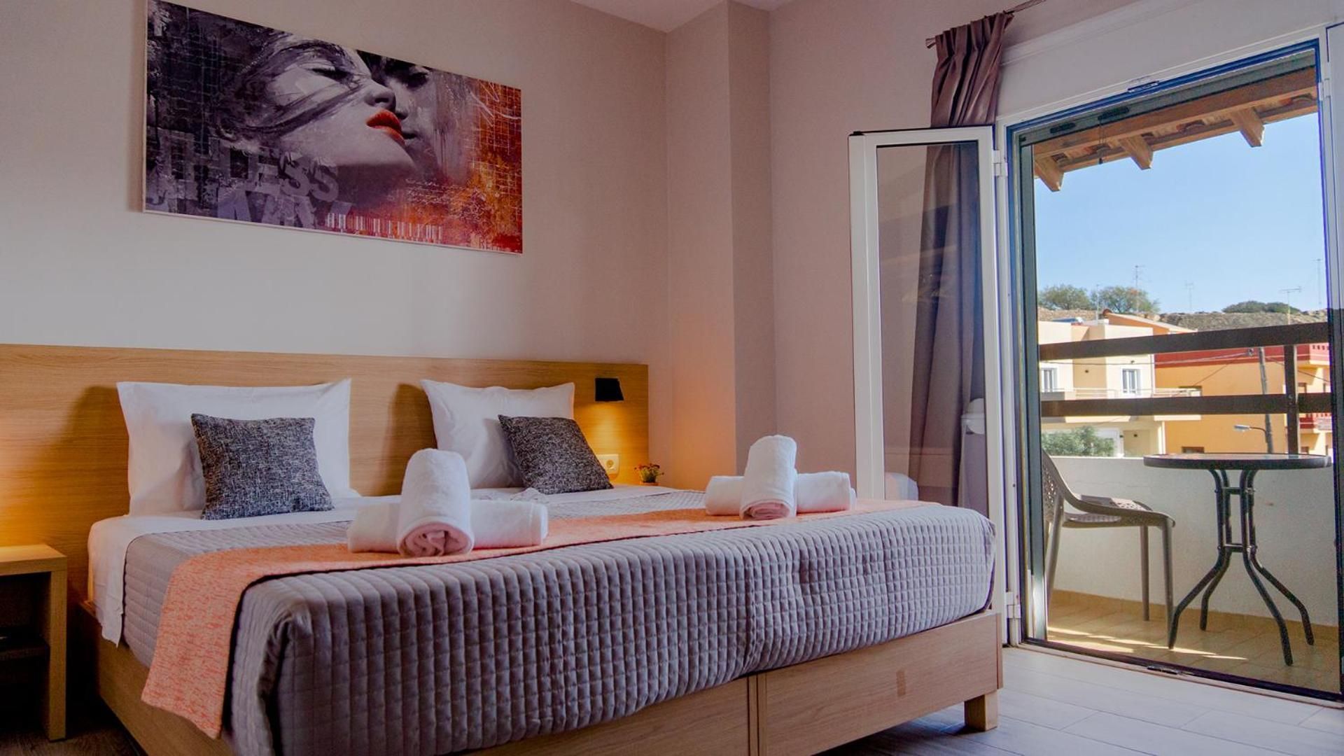 Double or Twin Room with City View
