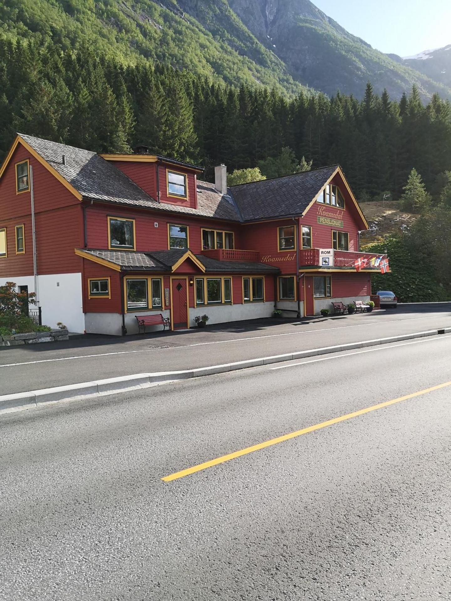 Kvamsdal Pensjonat 4
