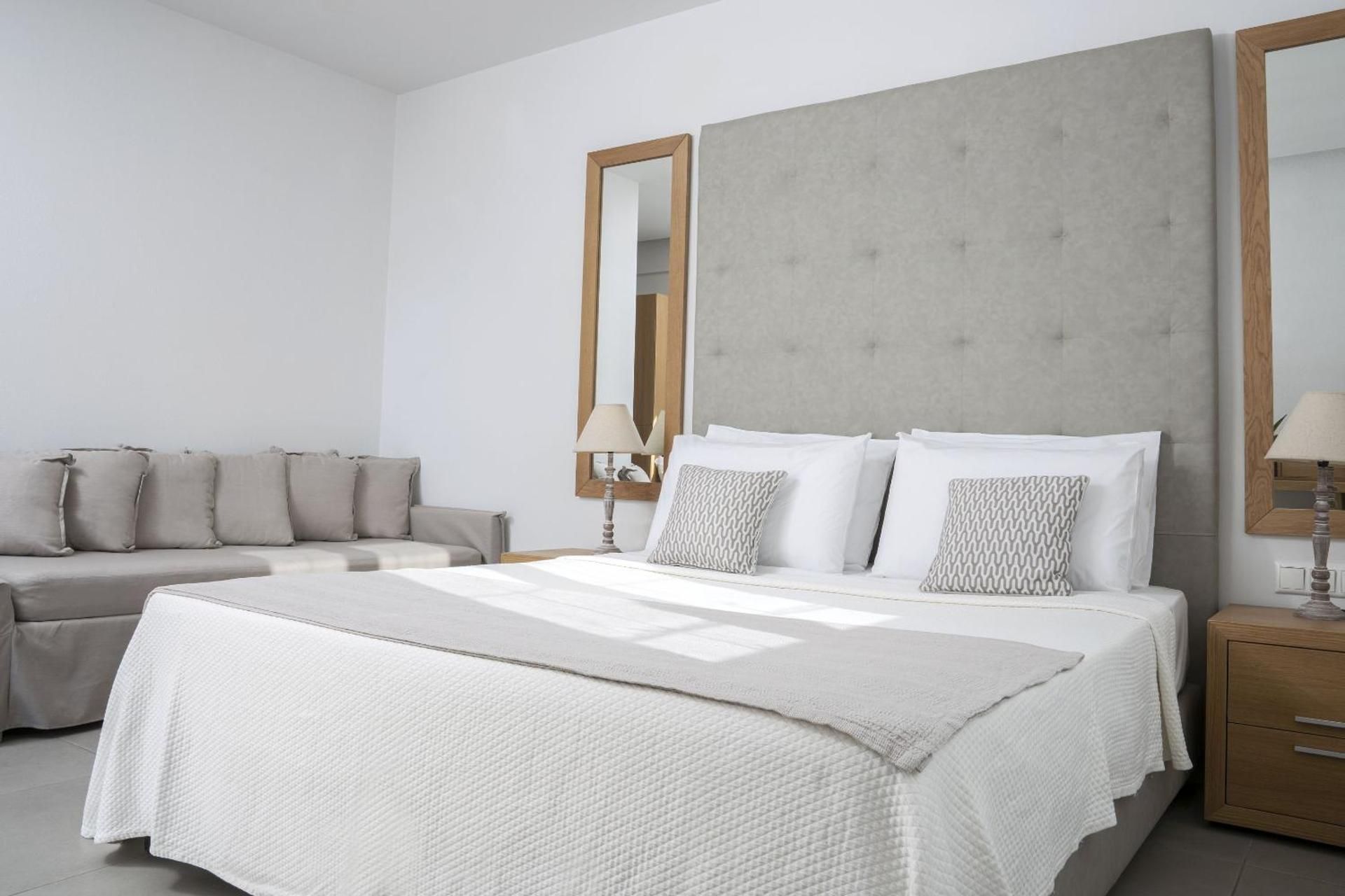 Triple Room with Sea View