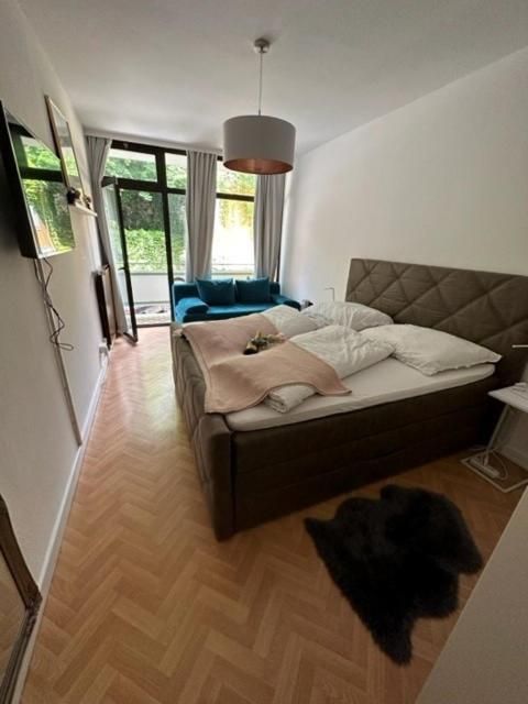 Double Room with Balcony (2 Adults + 1 Child) 3