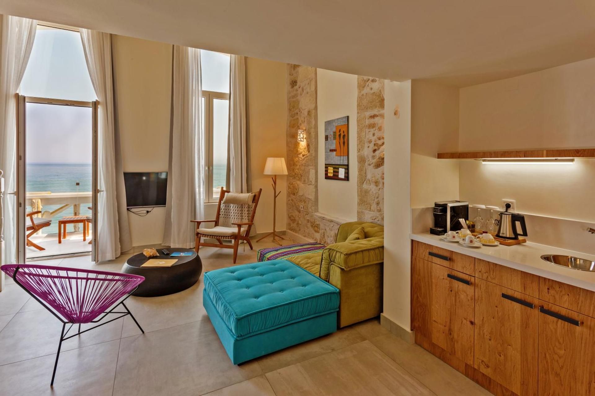Executive Suite with Sea View - Split Level