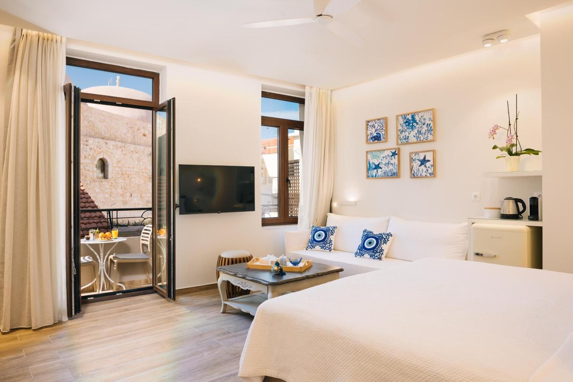 Junior Suite (2 Adults)