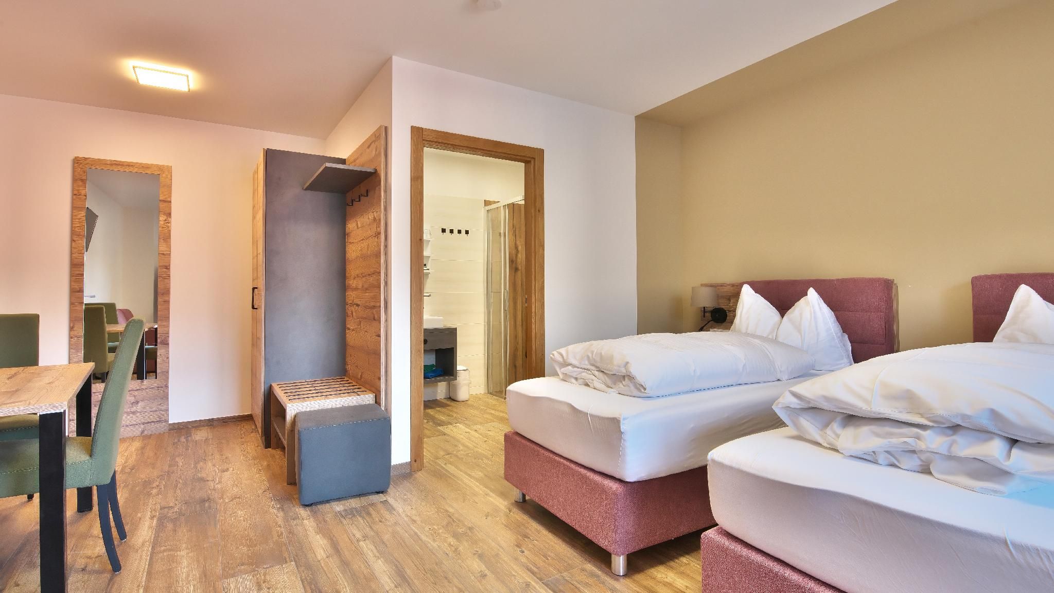 Double Room King Size Bed or Twin Beds