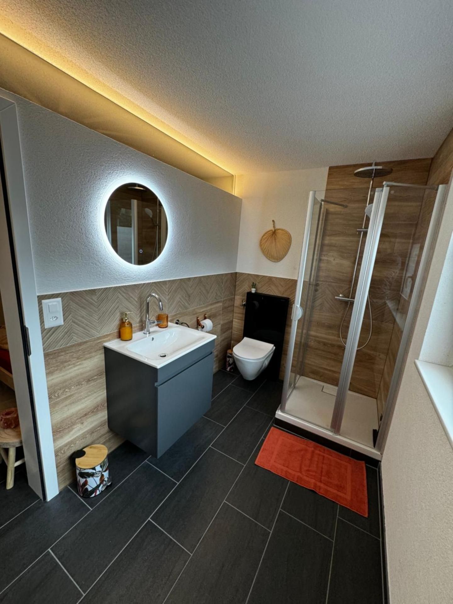 Double Room with Private Bathroom