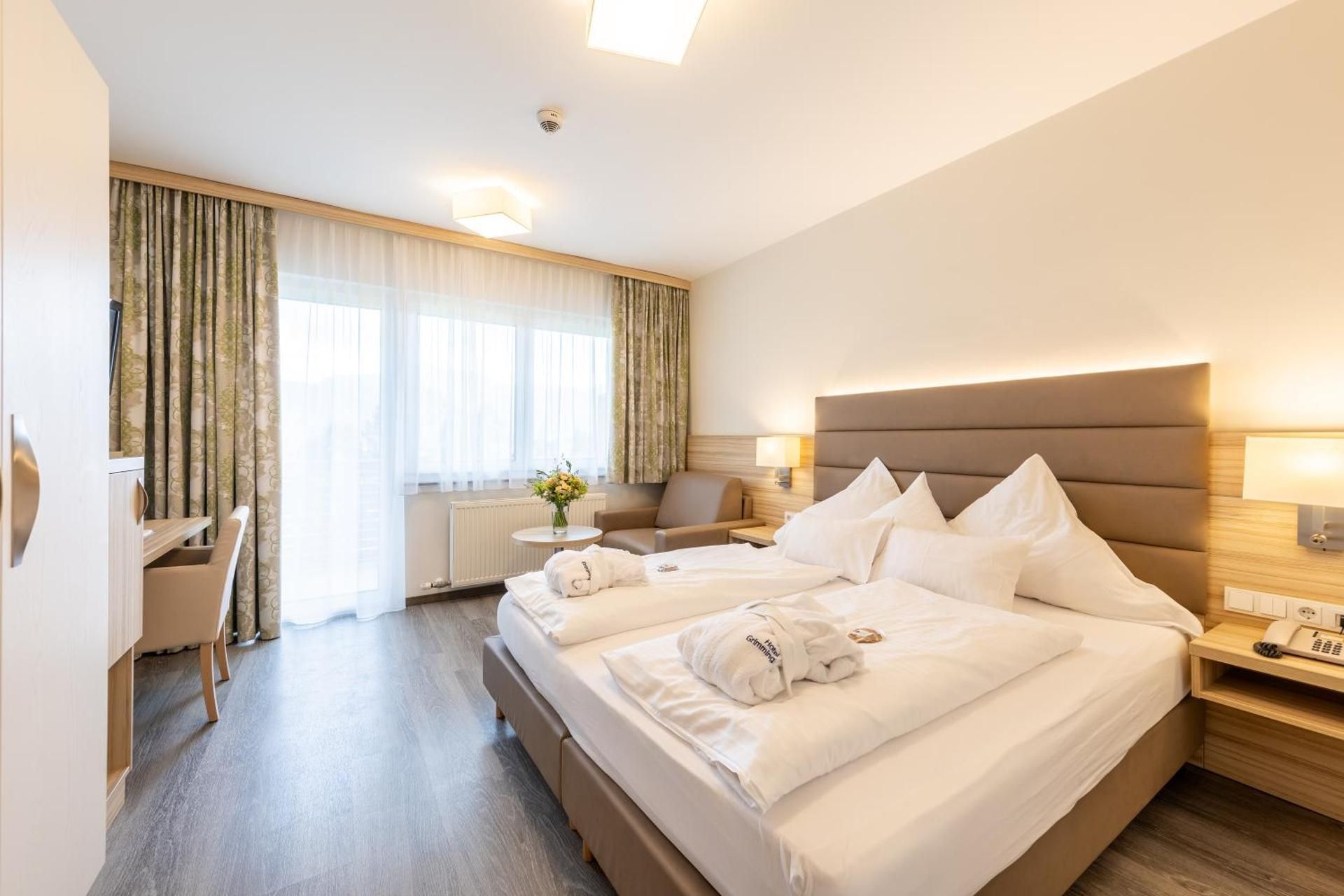 Superior Double Room with Balcony