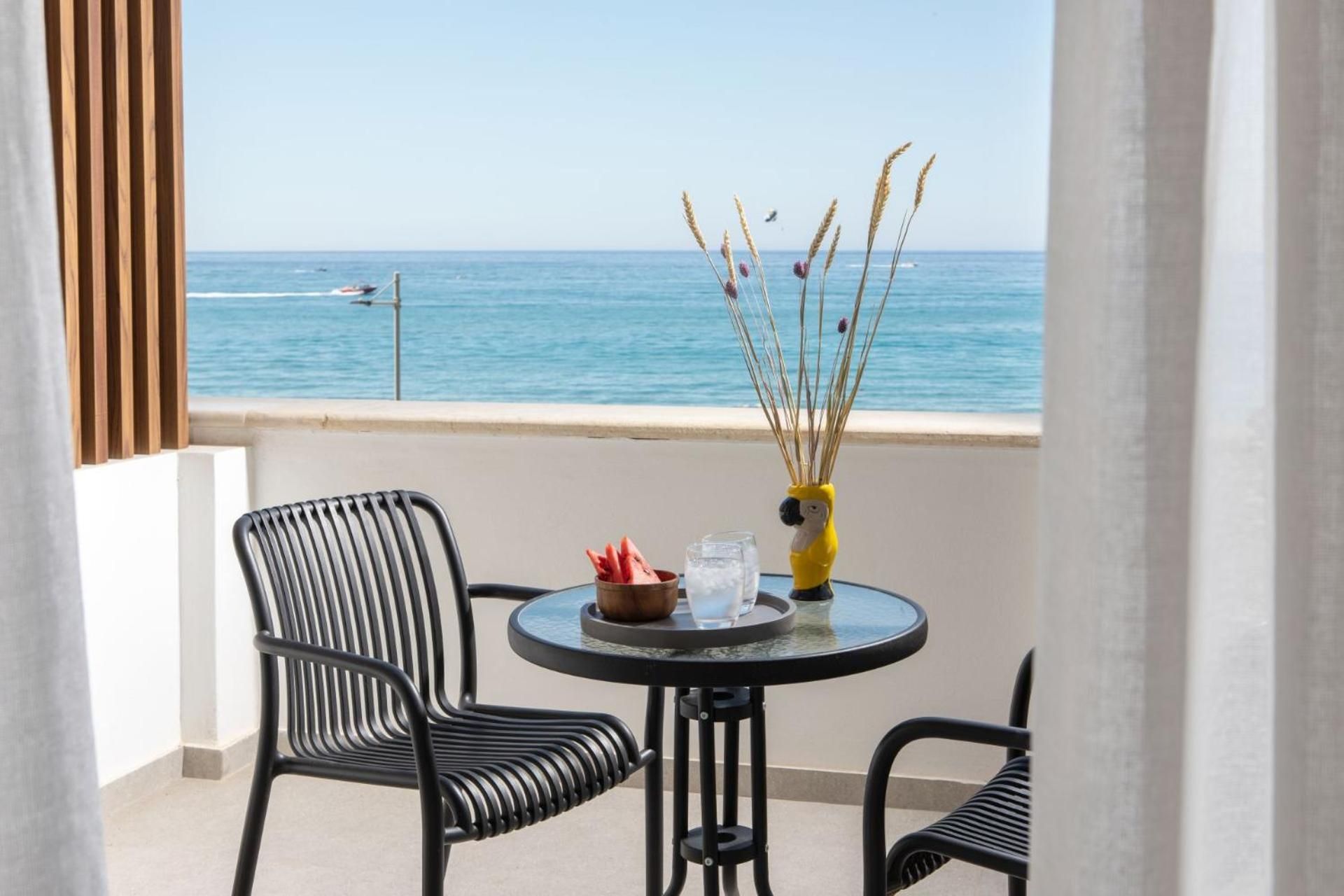 Deluxe Suite with Sea View