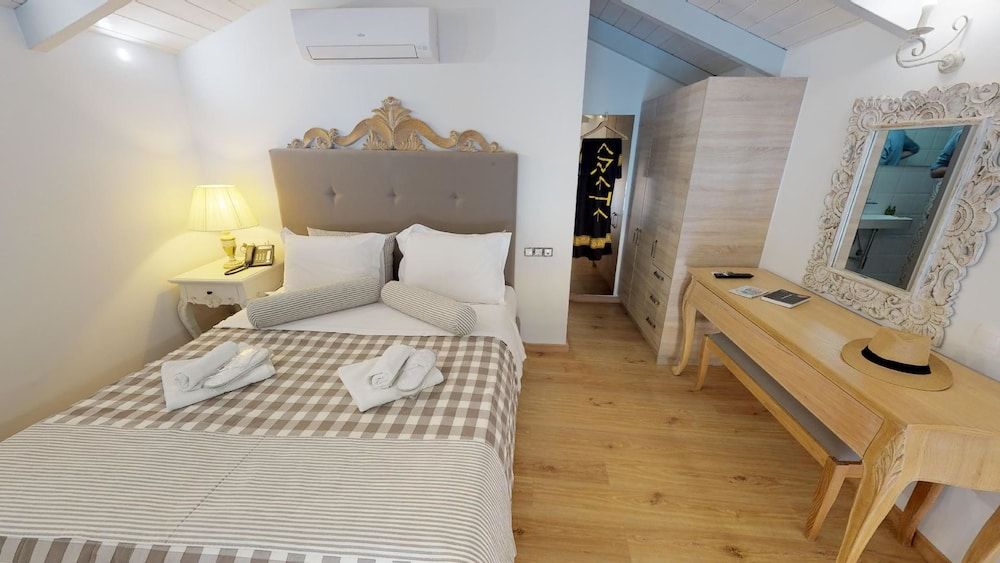 Deluxe Suite, 1 Bedroom, Sea View, Oceanfront