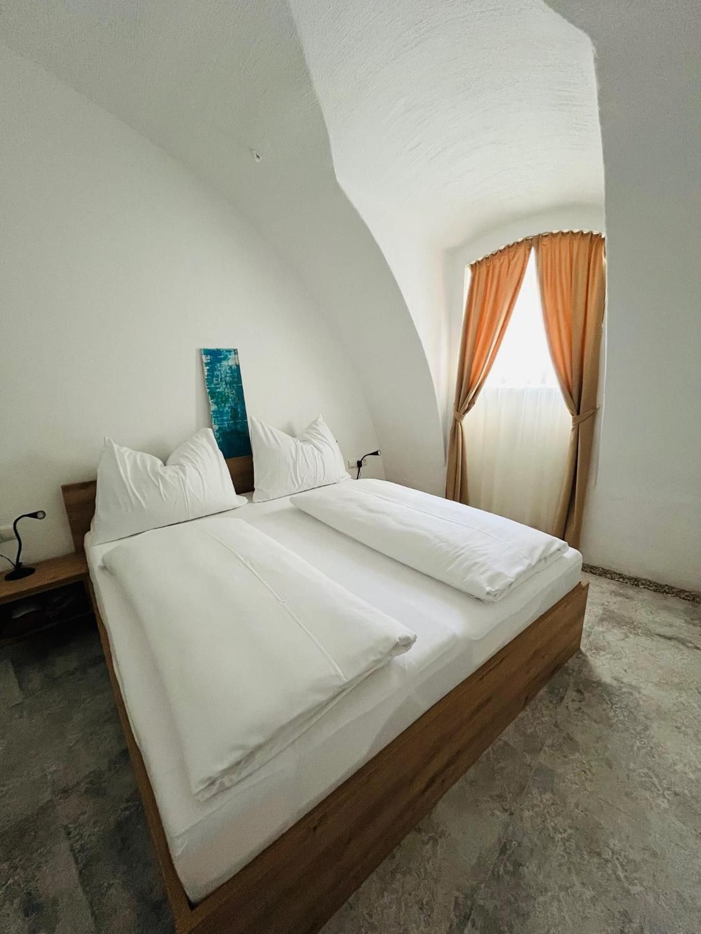 Apartment (not barrier-free)