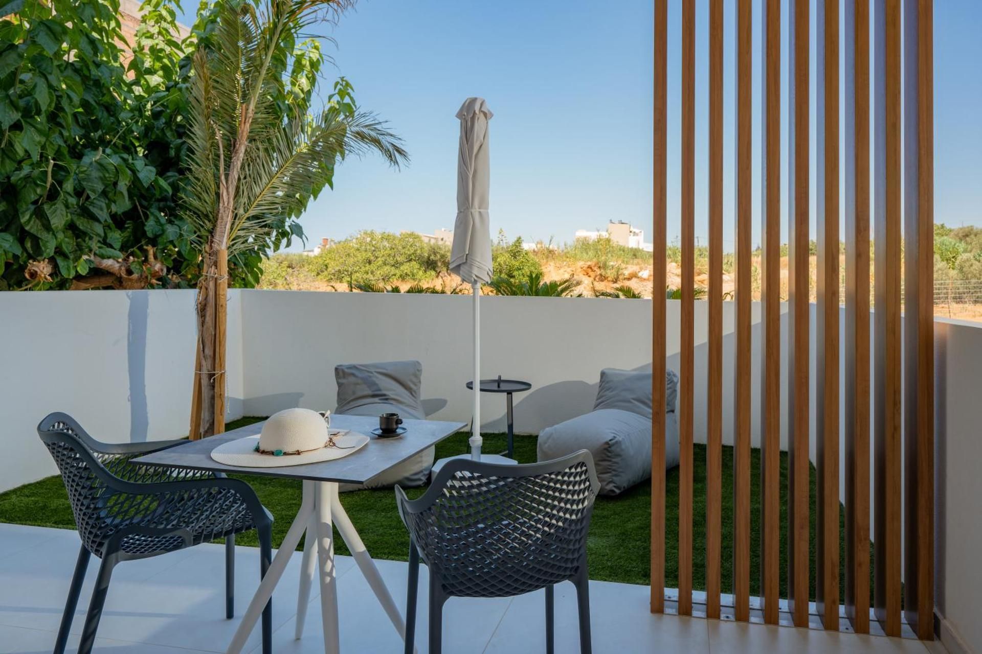 LIRIUM luxury suites