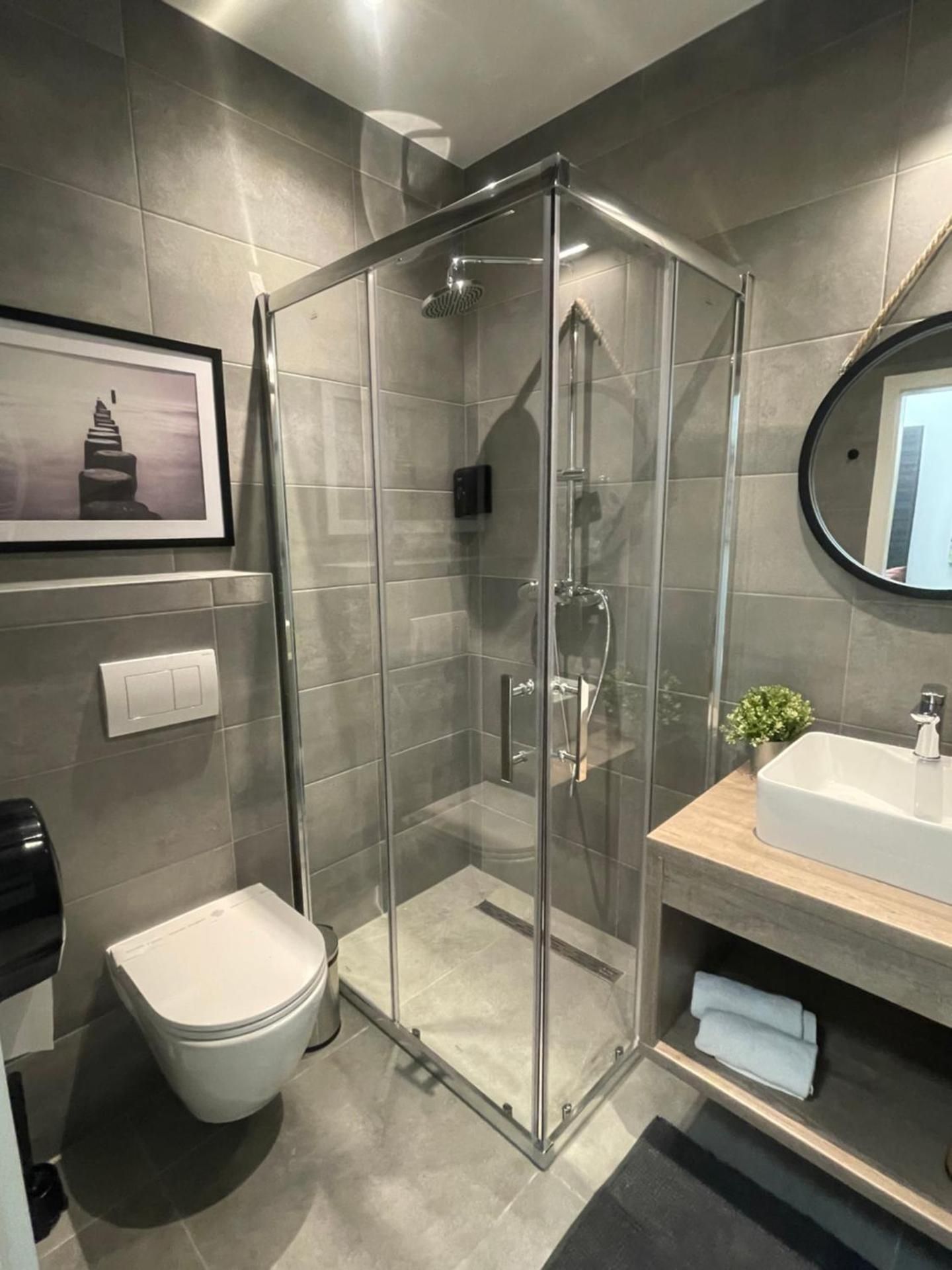 Twin Room with Bathroom
