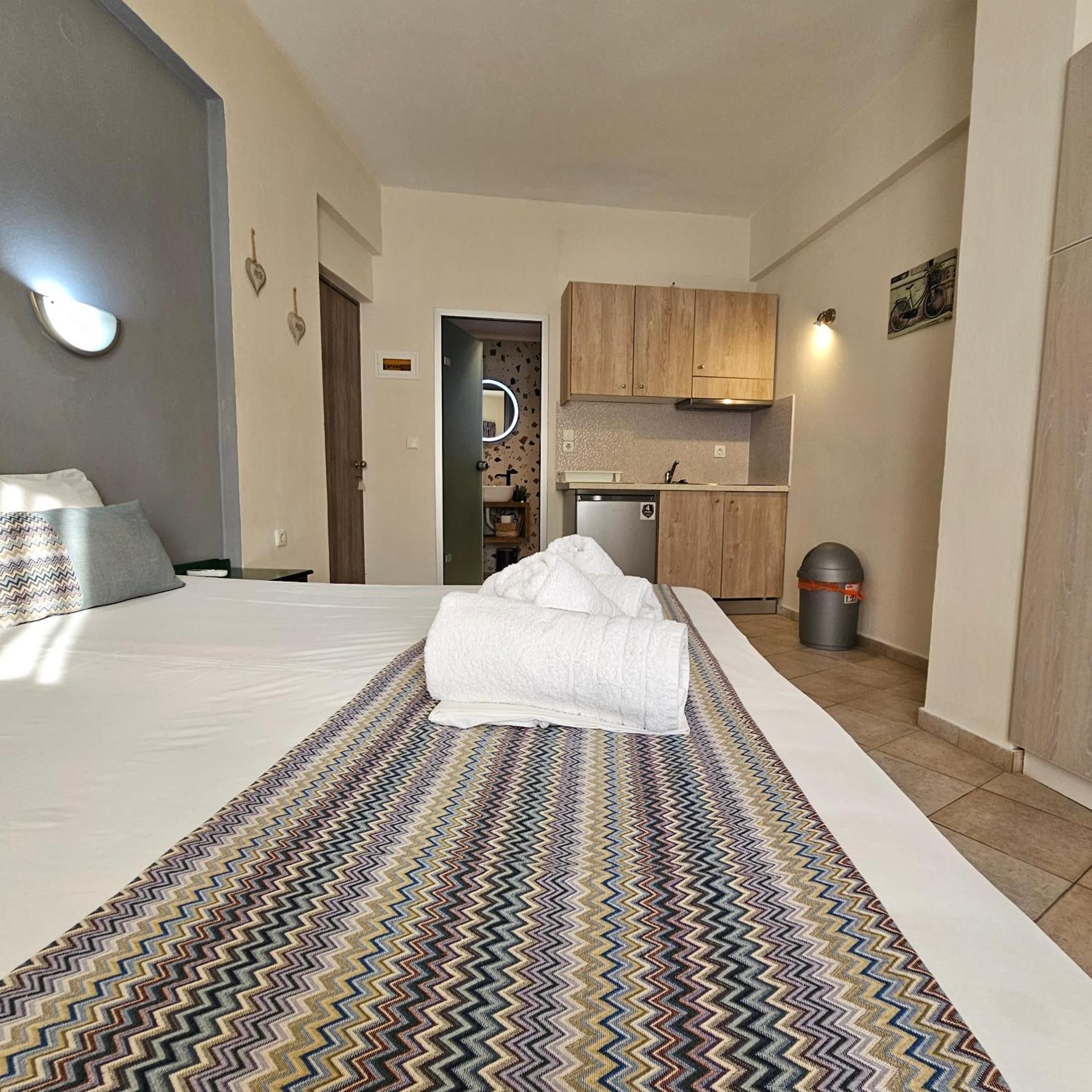 Standard Studio with Side Sea View (2 Adults)