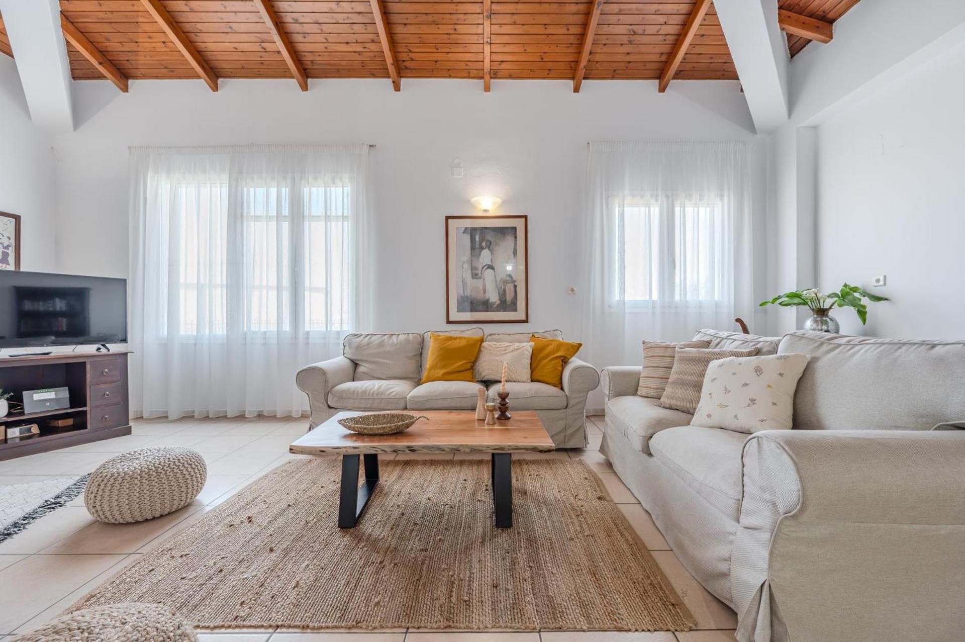 Six-Bedroom Villa