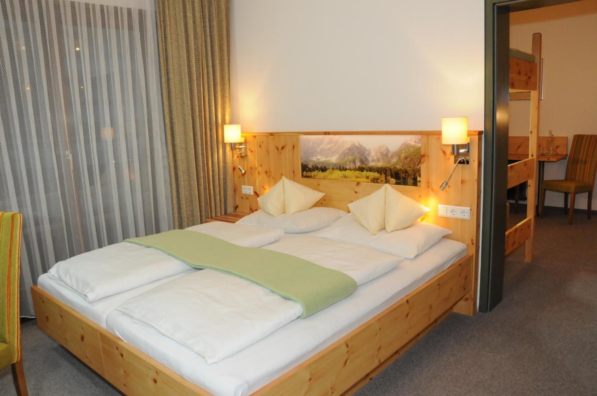 One-Bedroom Suite