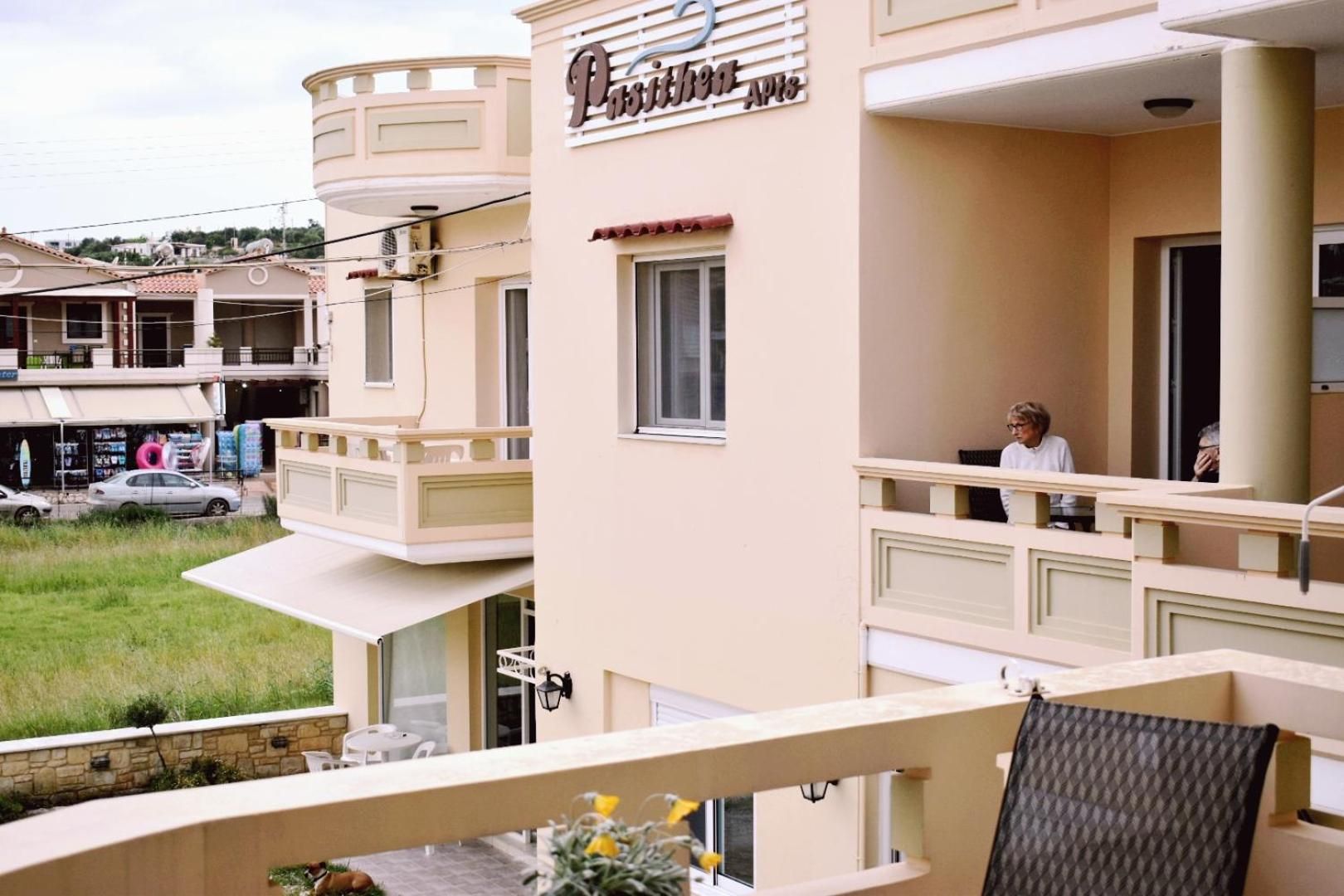 Pasithea apts
